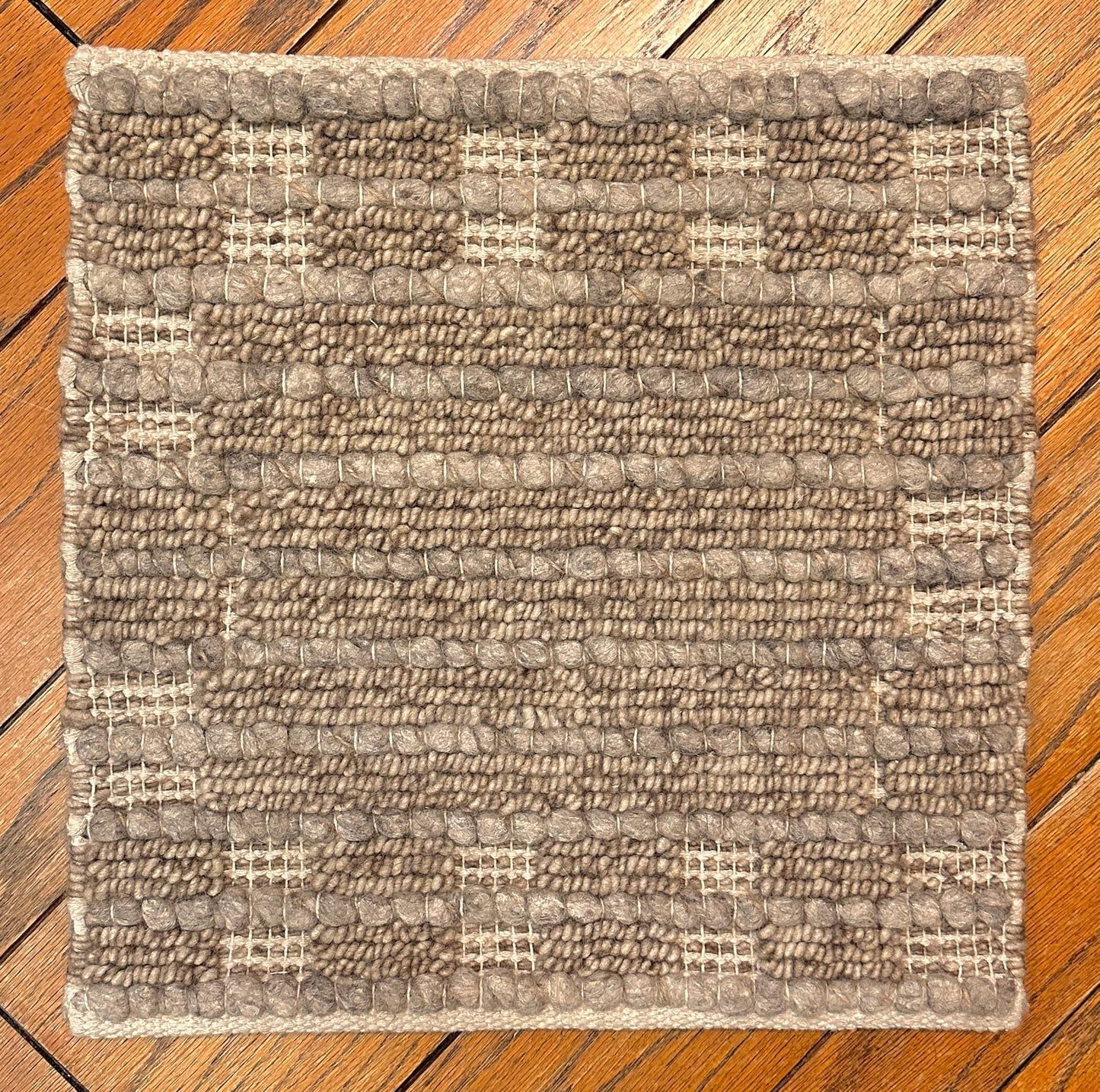 Textured wool 18"x18" square (oatmeal)