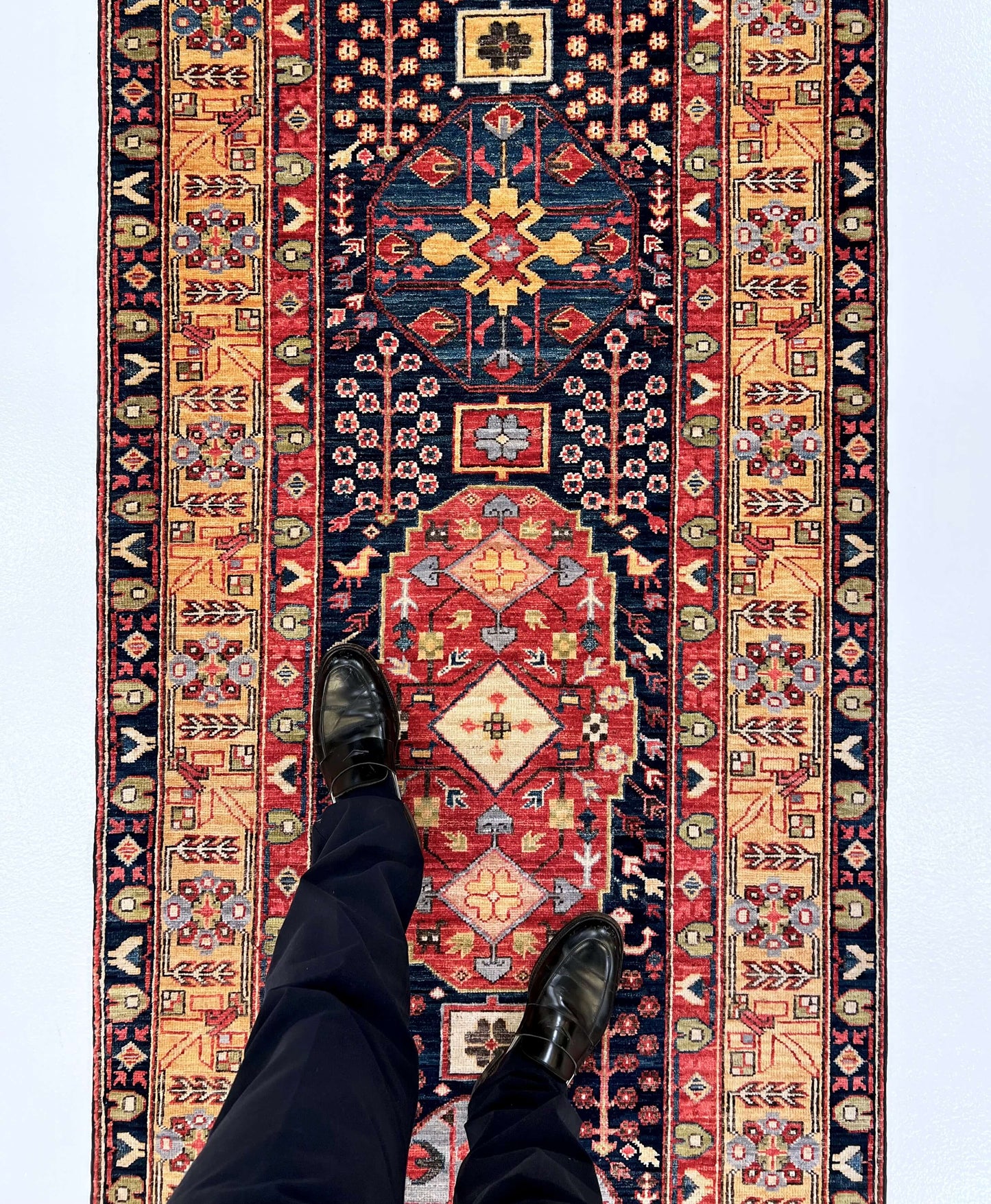 Heriz -nav/gld 3'03"x10' Runner