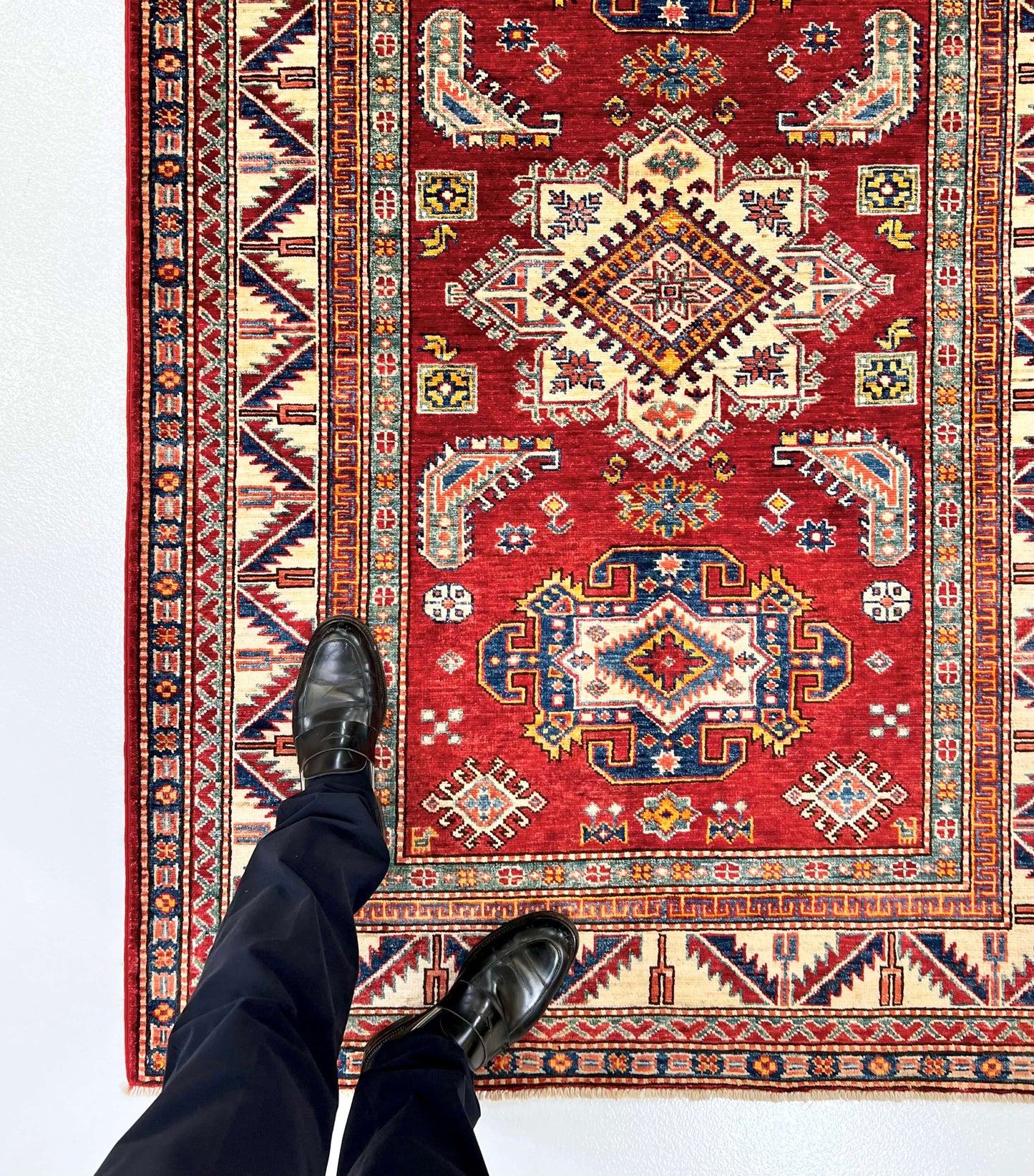 Super Kazak 4'00"x5'11" red/ivo