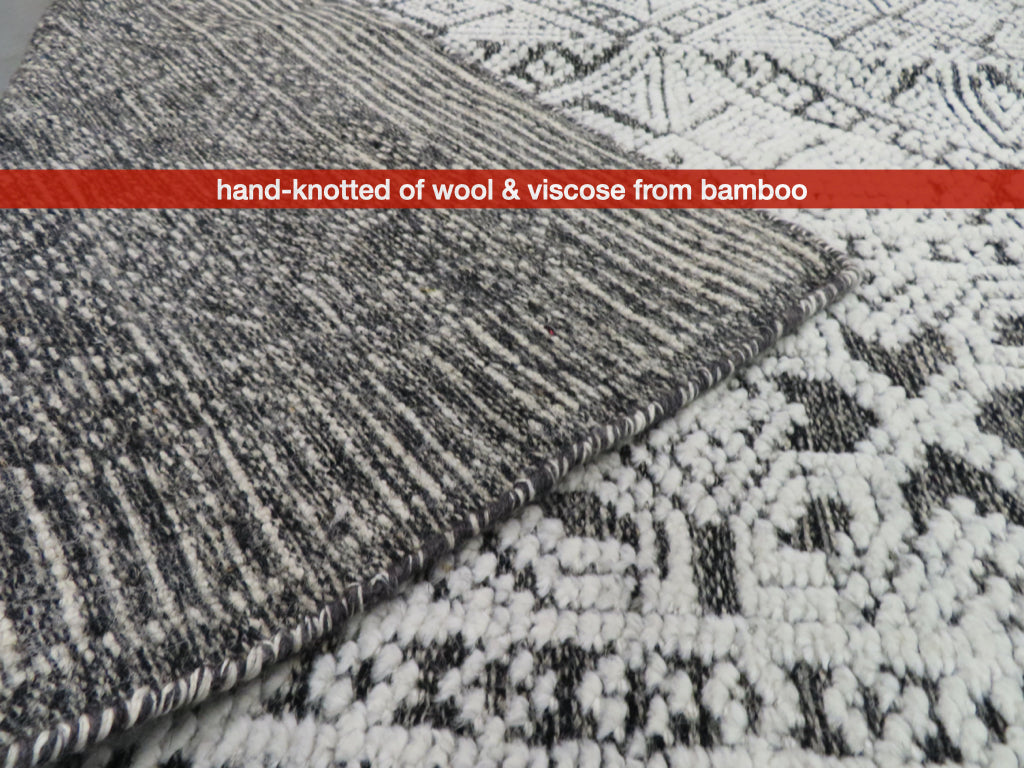 Trellis knot/weave 8x10 ivory/black