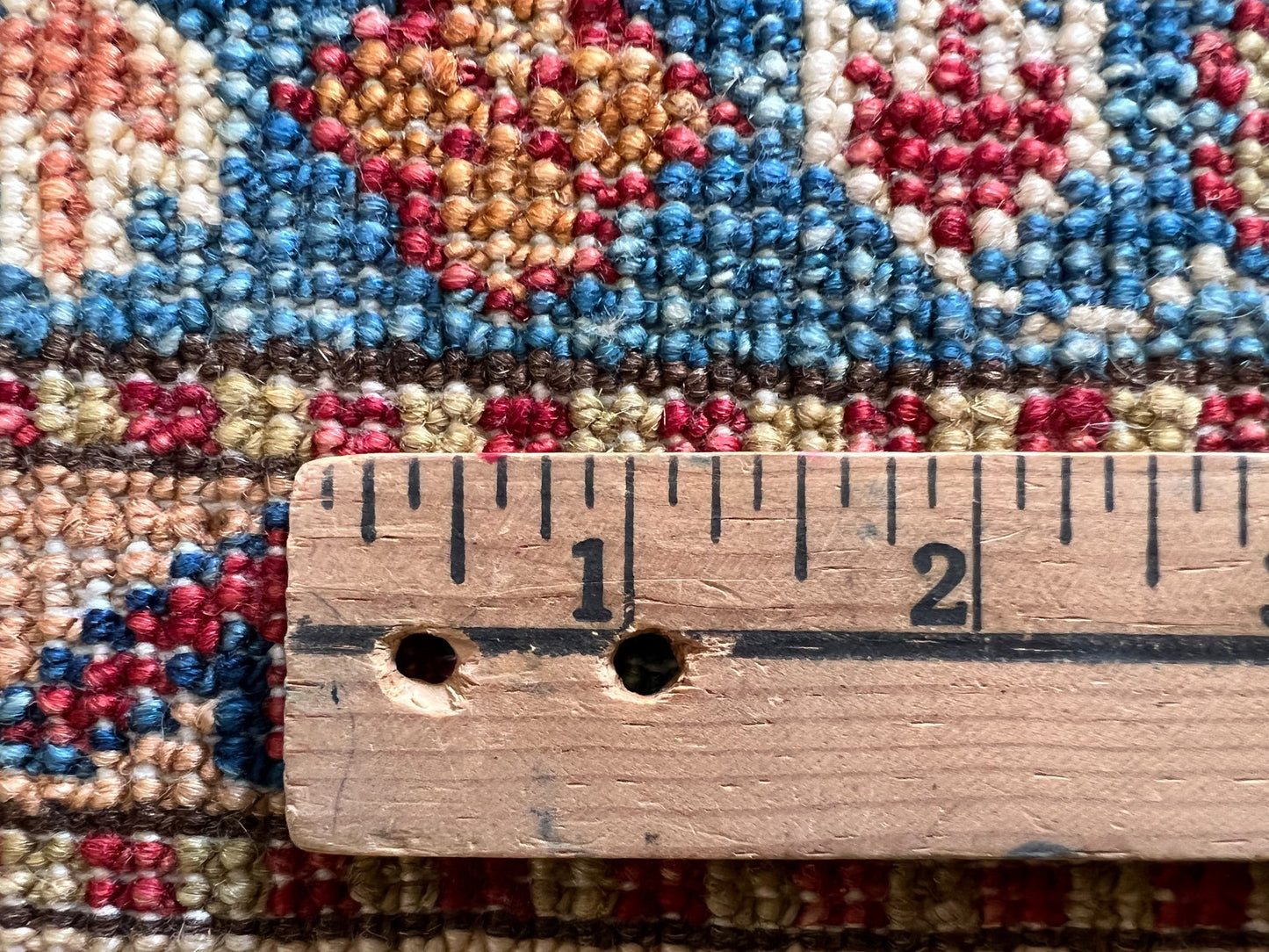 Super Kazak (5'07"x7'09") ivory/red