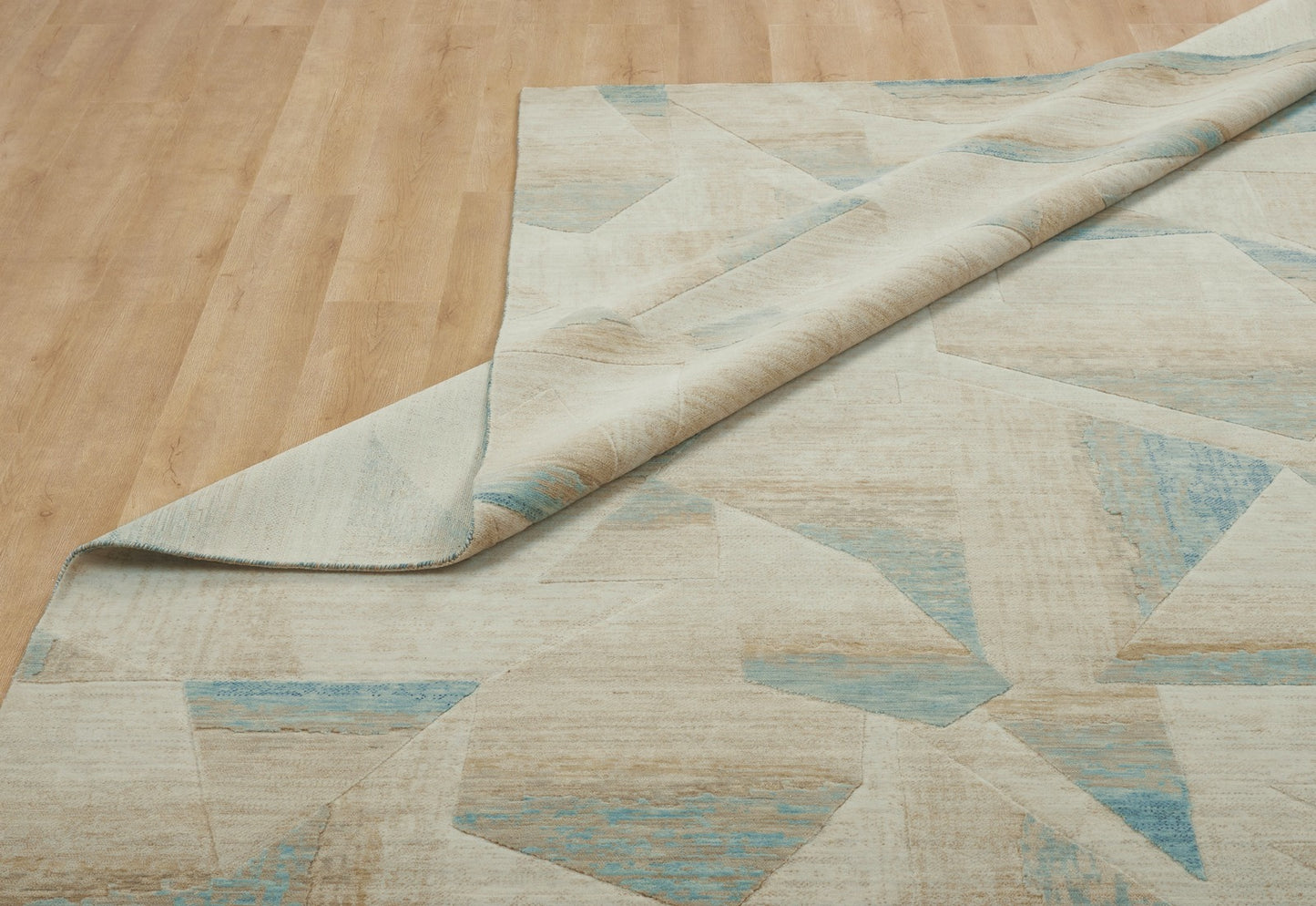 Vaughn Collection 114022 Natural/Azure