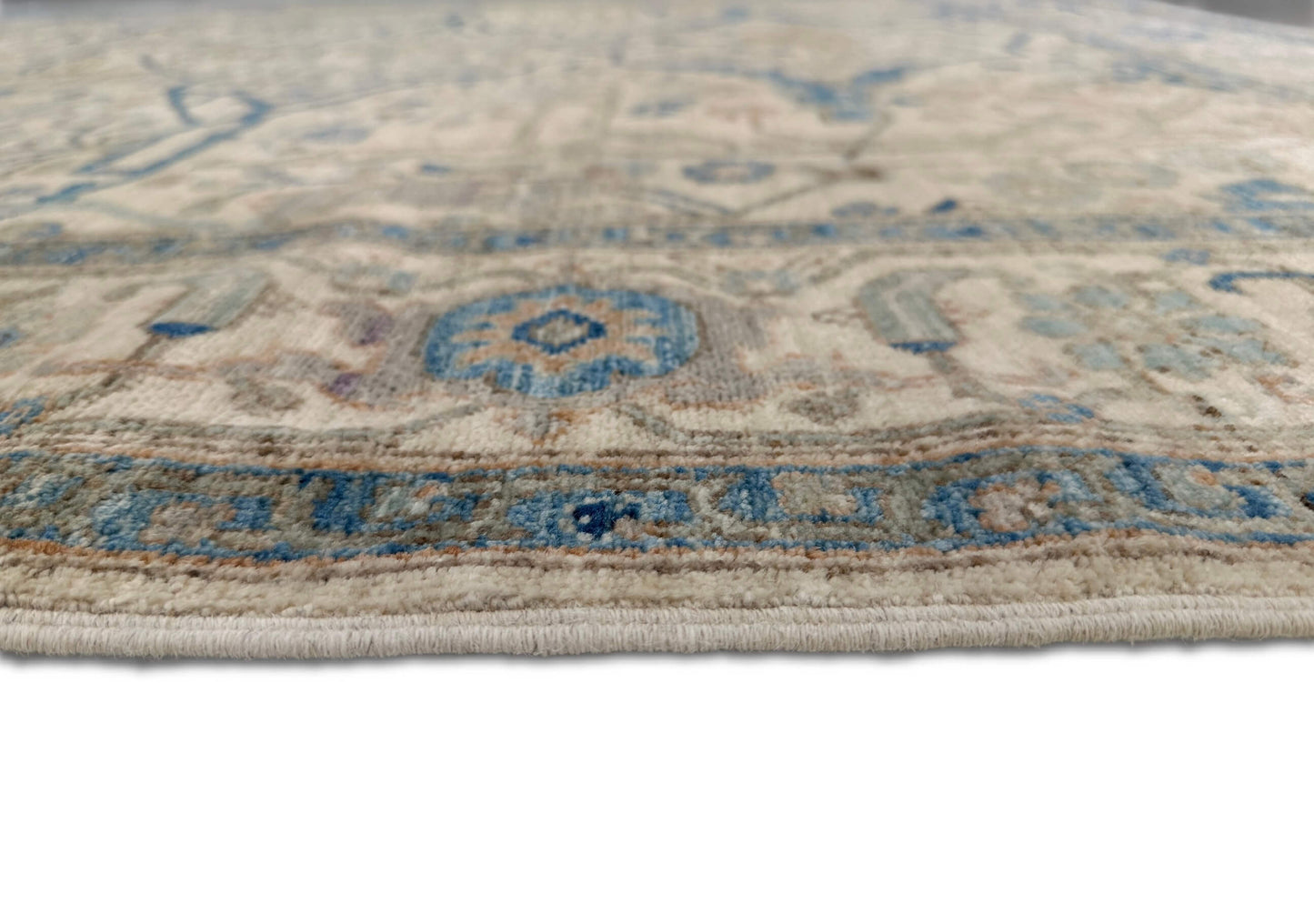 Faryab - Bidjar (6'01"x8'07") ivory/blue