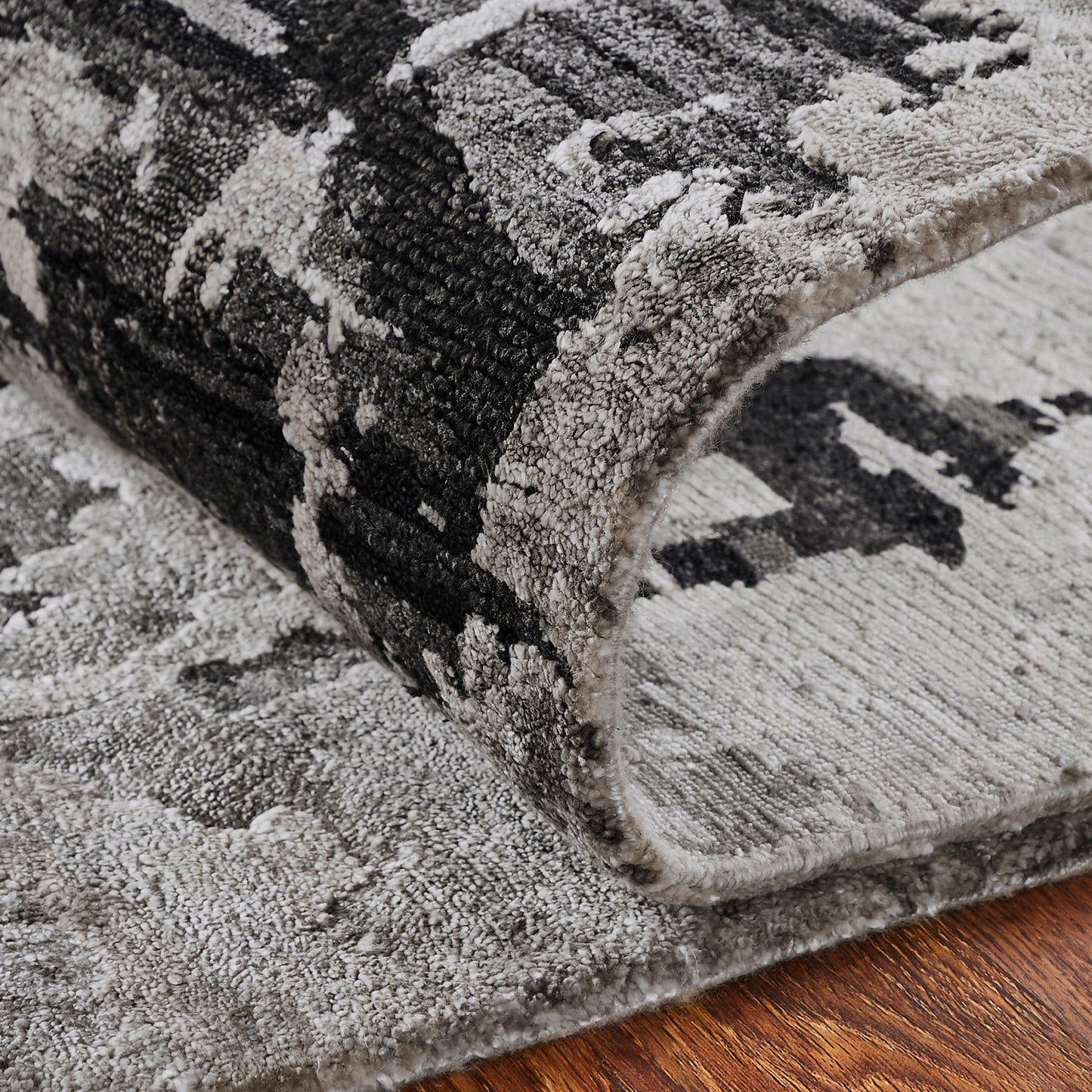 Eris Collection 13772 Carbon/Gray