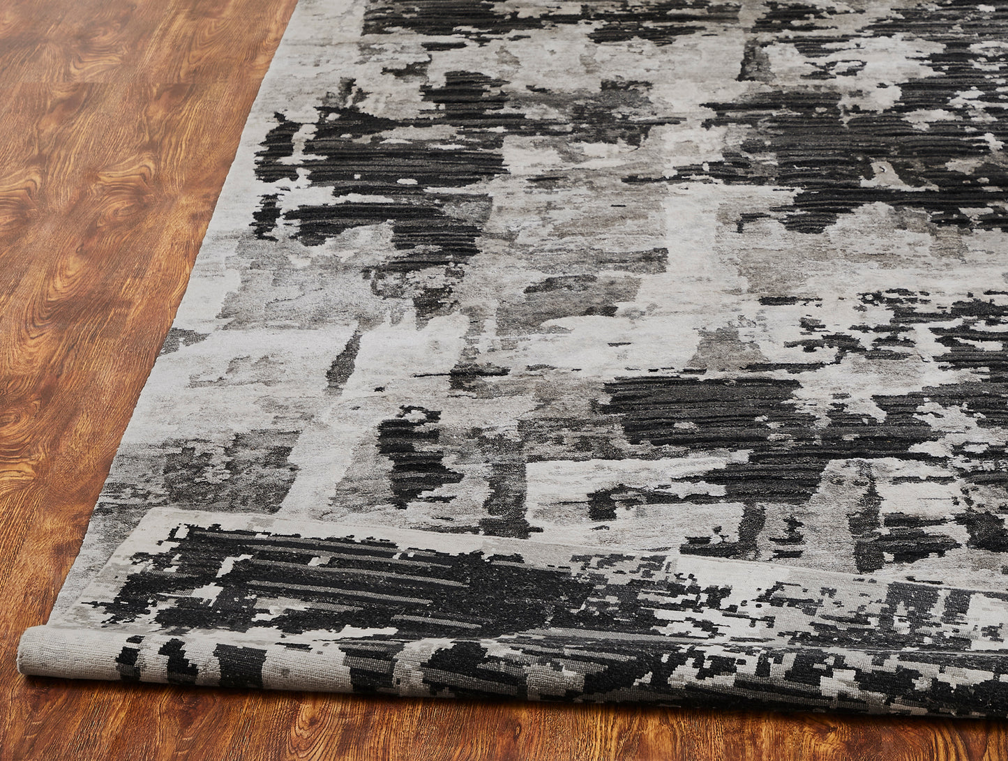 Eris Collection 13772 Carbon/Gray