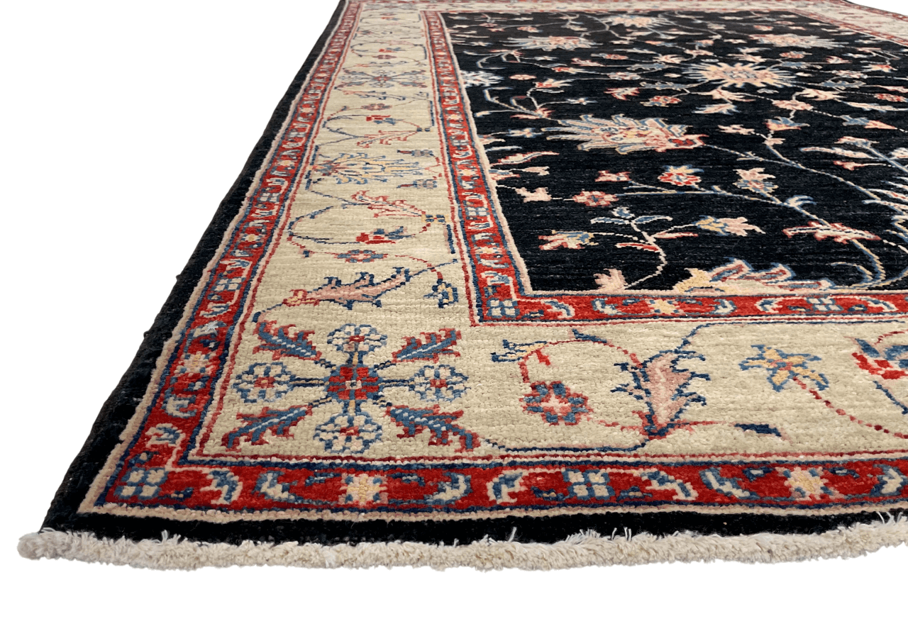 Chobi Farahan blk/bge 4'01"x6'02"