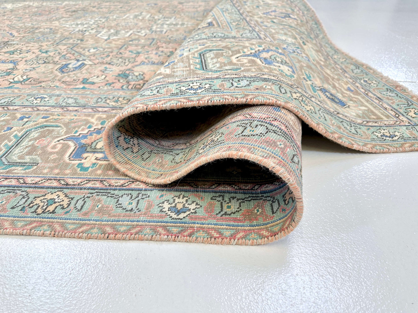 Antiqued Persian Tabriz (9'03"x12'04") pastels