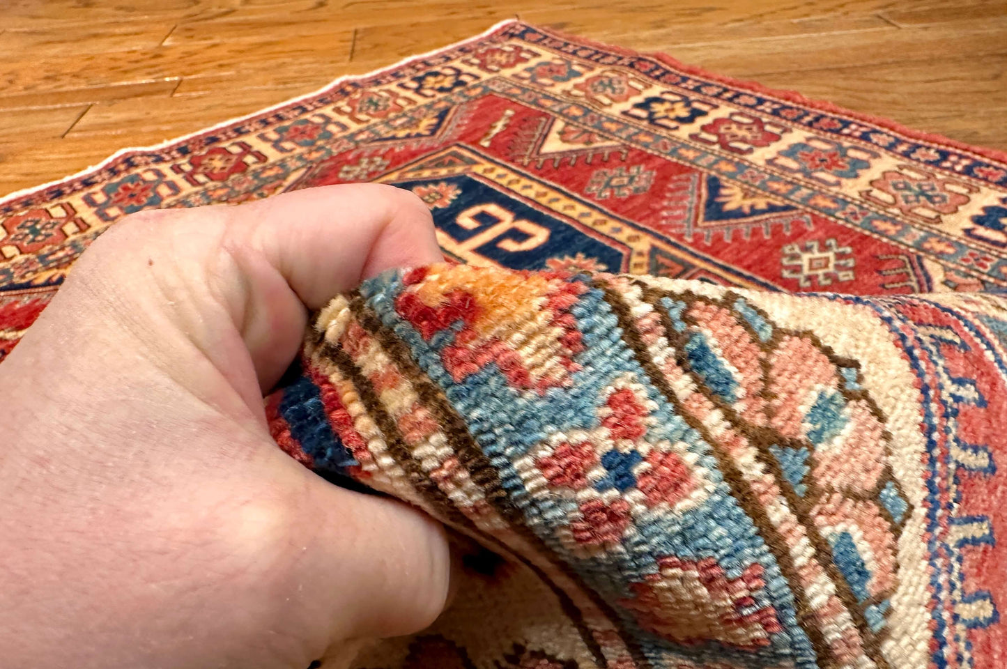 Super Kazak 3'10"x5'06" red/bge