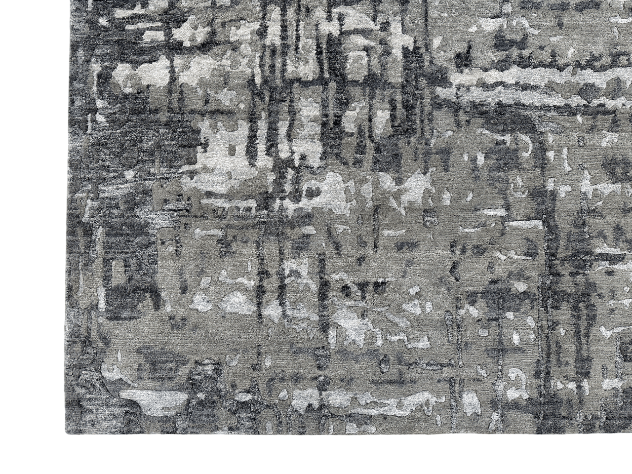 Modern, Carved Tibetan-Style 6x9 (dark gray)