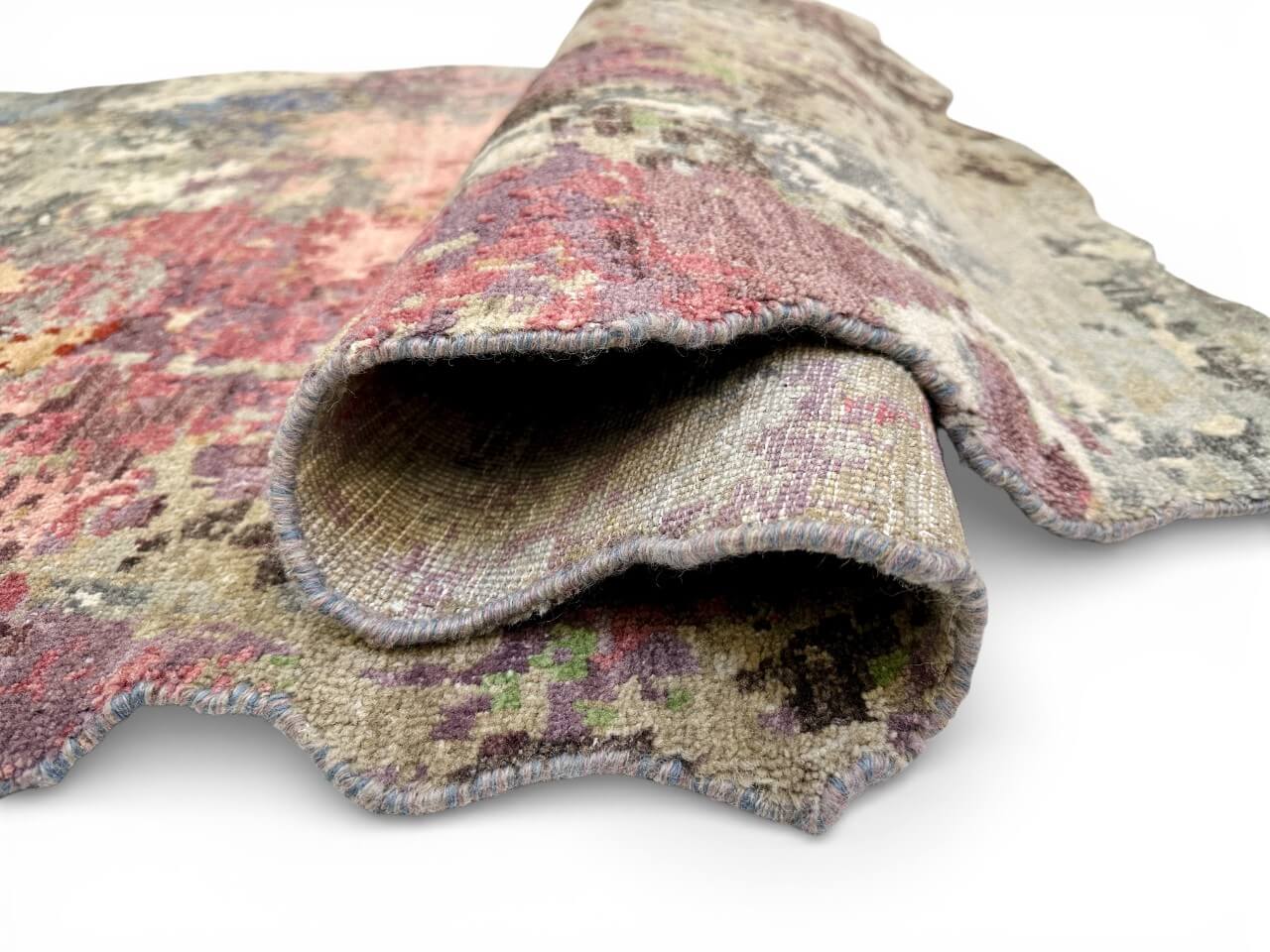 Scalloped Edge Contemporary (3x5) purple/multicolor