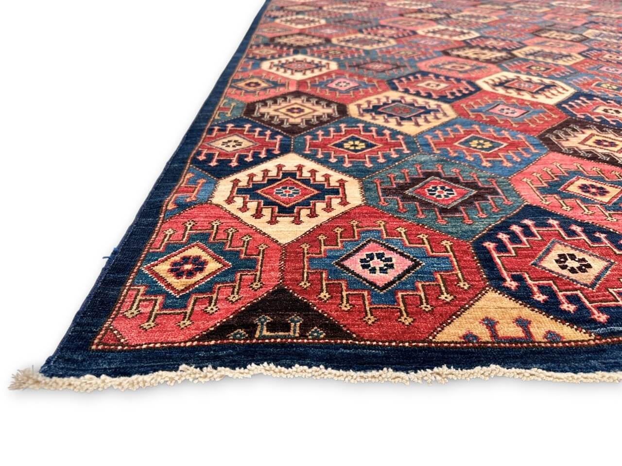 Aryana-Yalameh (8'11"x11'08") multicolor/navy