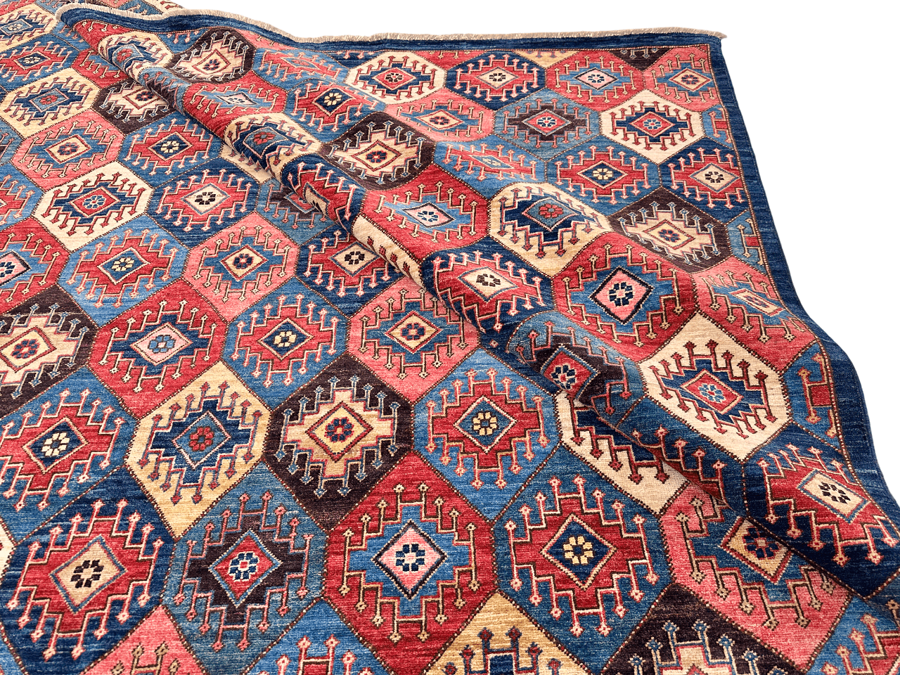 Aryana-Yalameh (8'11"x11'08") multicolor/navy