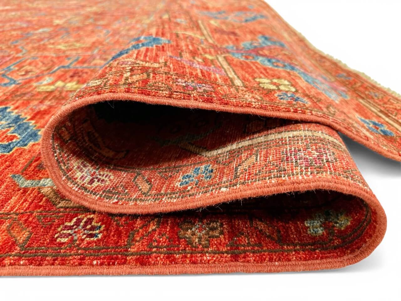 Aryana-Caucasian (8'11"x11'10") red