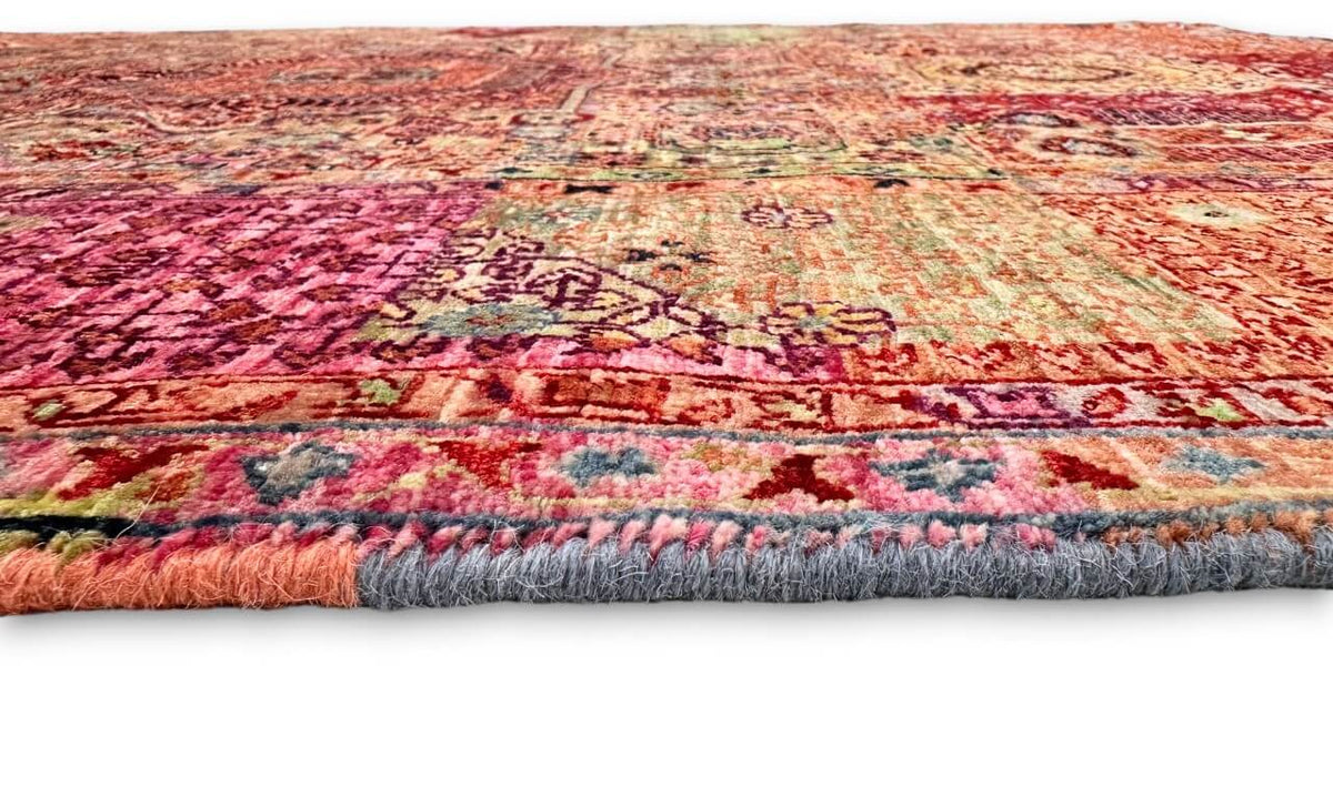 Nooristan - Patchwork Mamluk (4'03"x5'10") multicolor