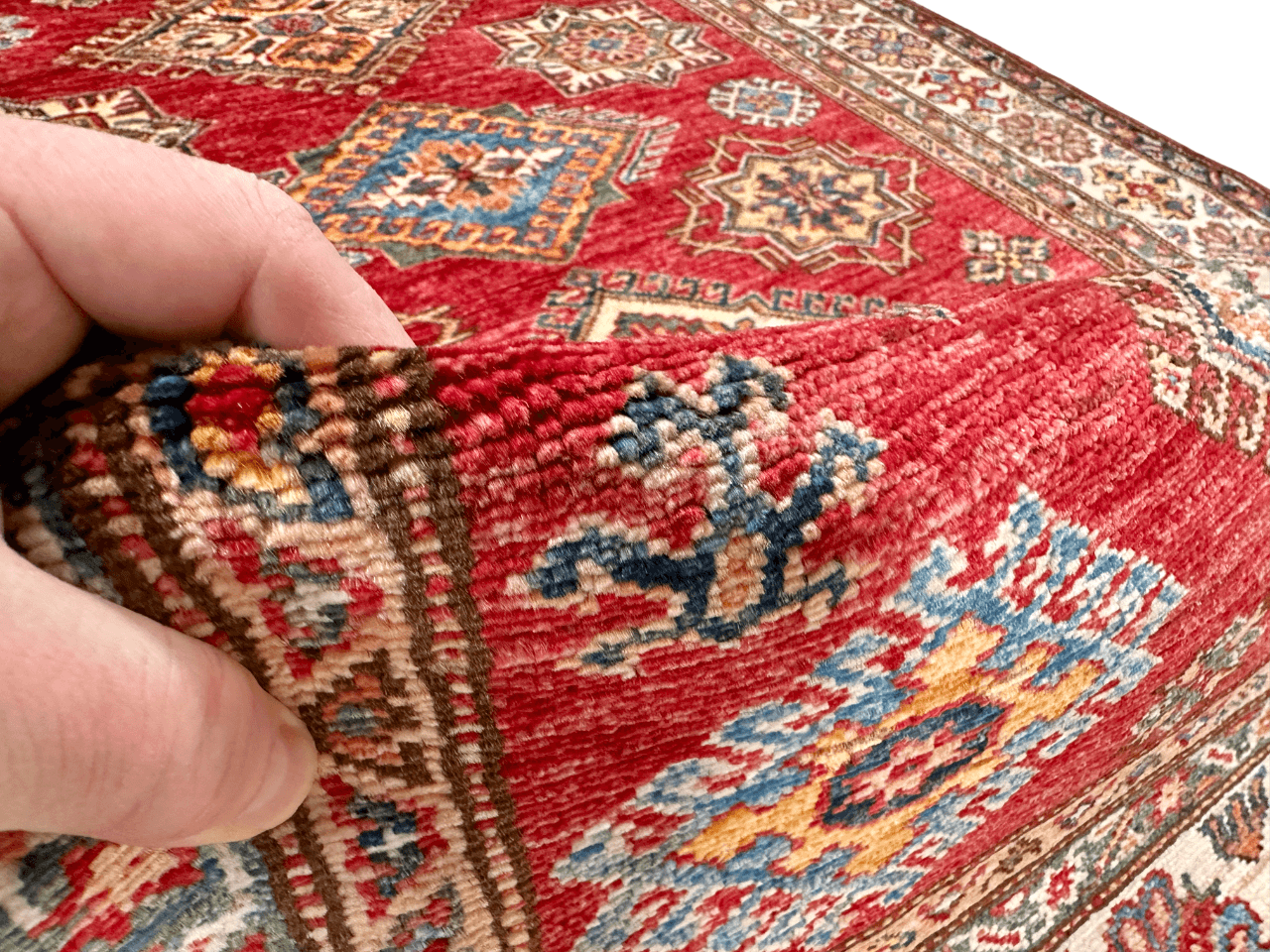 Super Kazak (4'01"x5'09") red/ivory