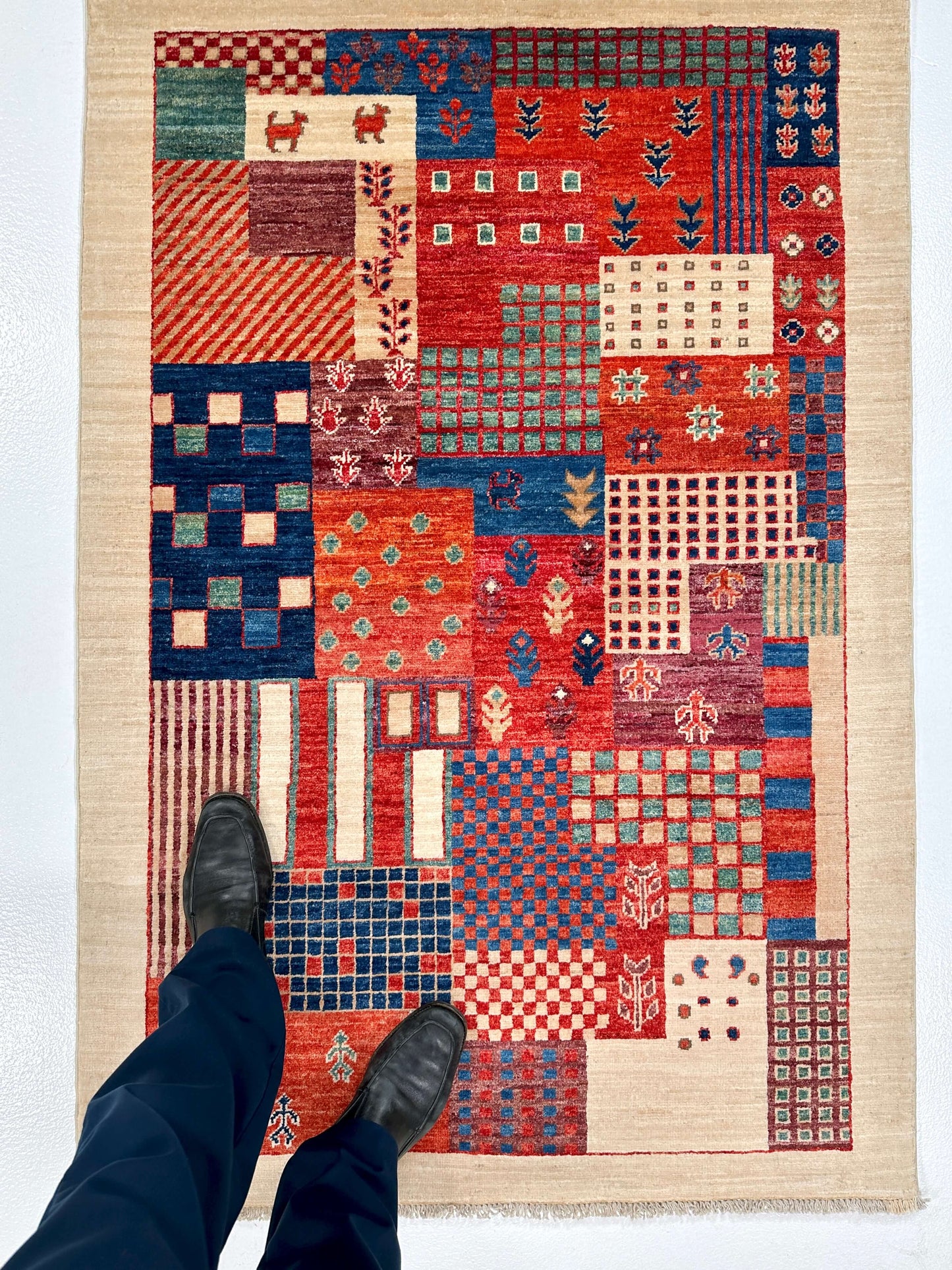 Patchwork Gabbeh (3'04"x5'00") multicolor/ivory