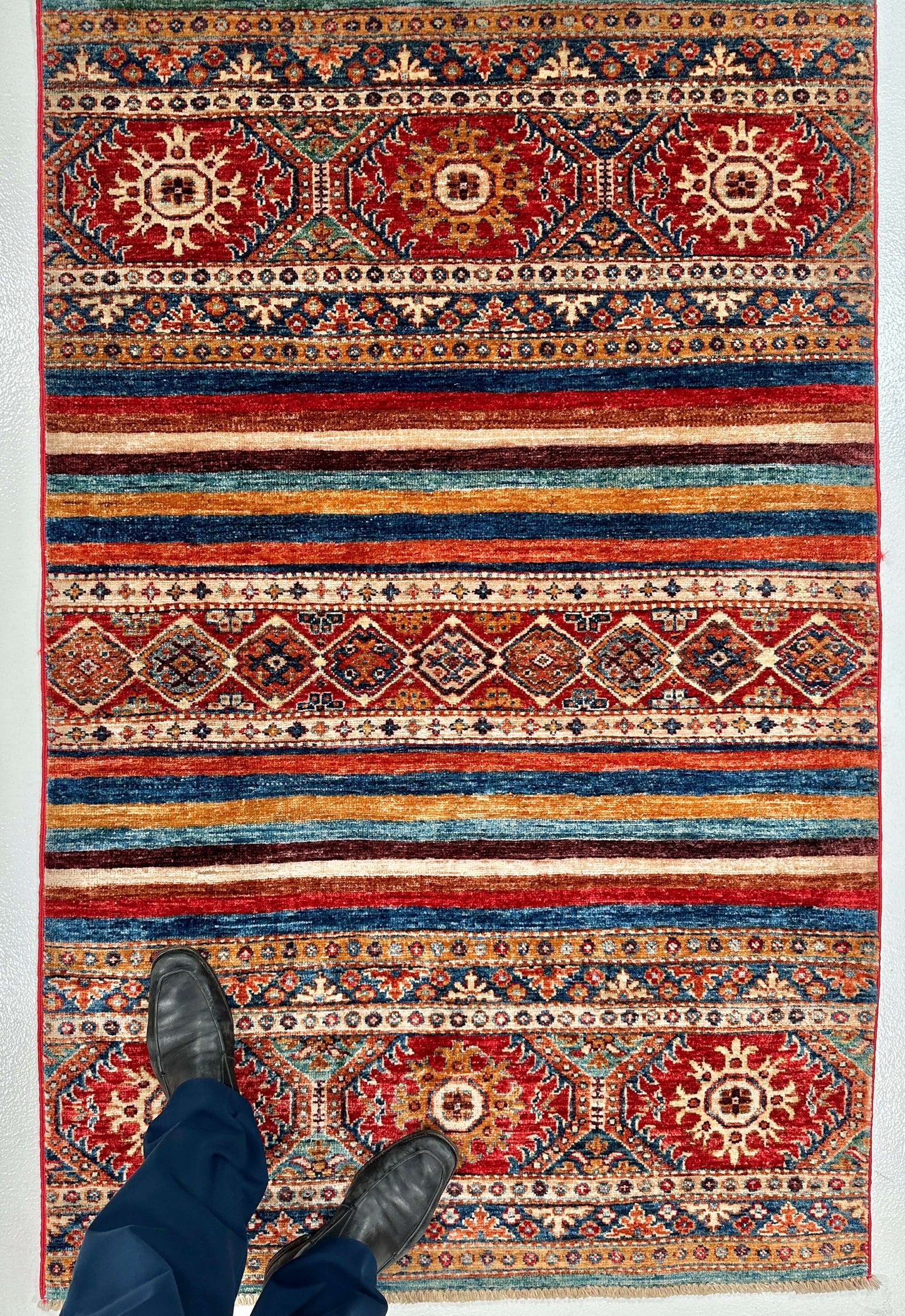 Kazak Khorjin (3'05"x5'03") red