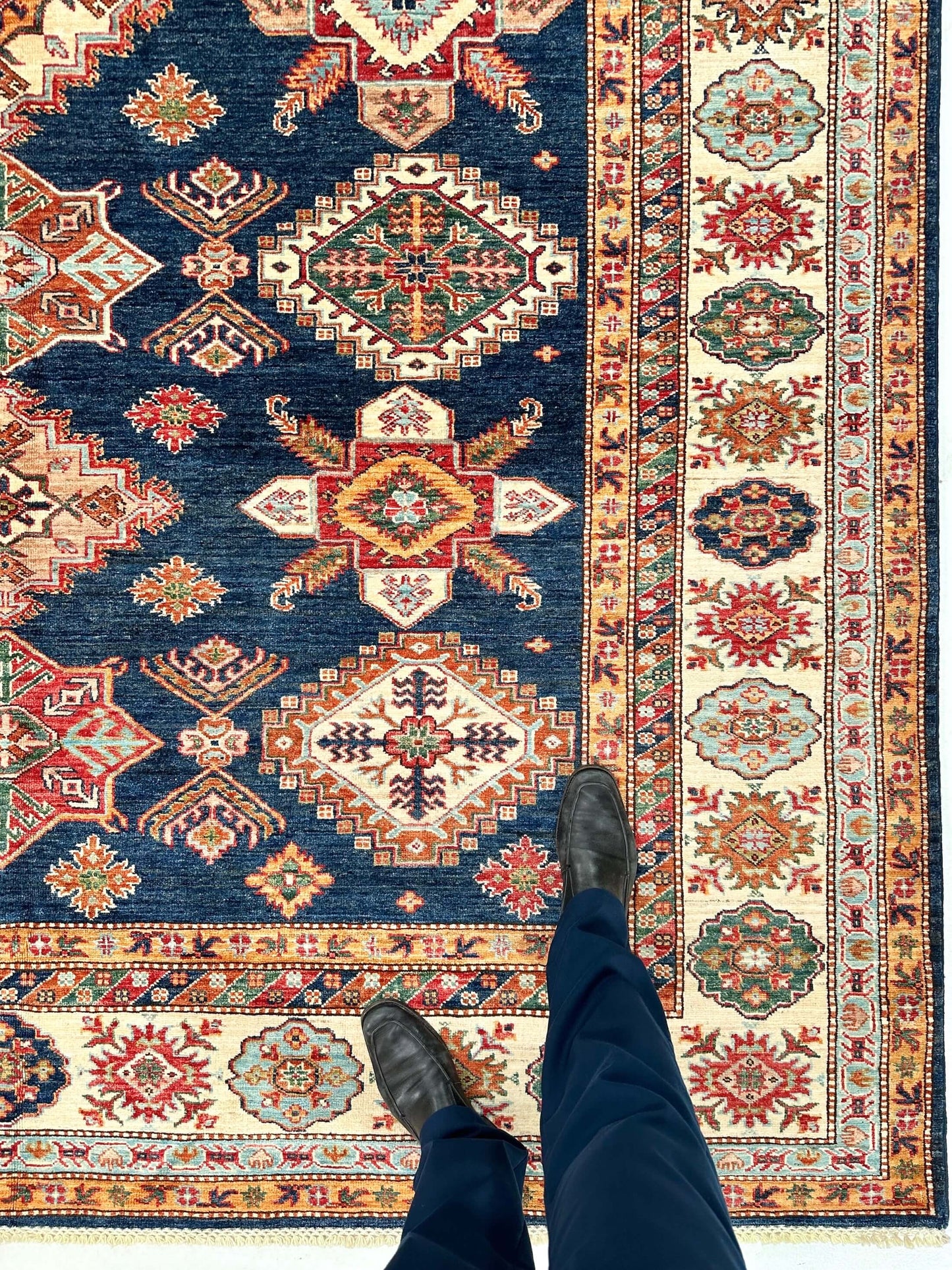 Super Kazak (8'06"x11'02) blue/ivory