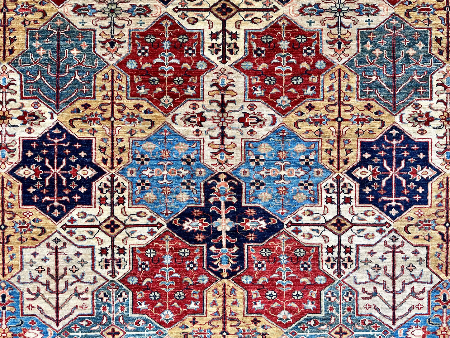 Super Kazak - Bakhtiari (8'11"x12'05") multicolor/indigo
