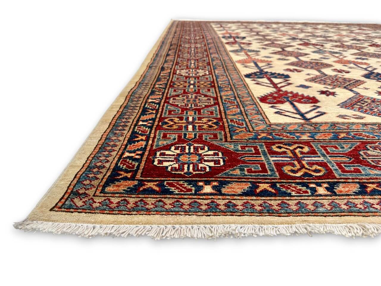 Super Kazak (7'10"x10'02") ivory/red
