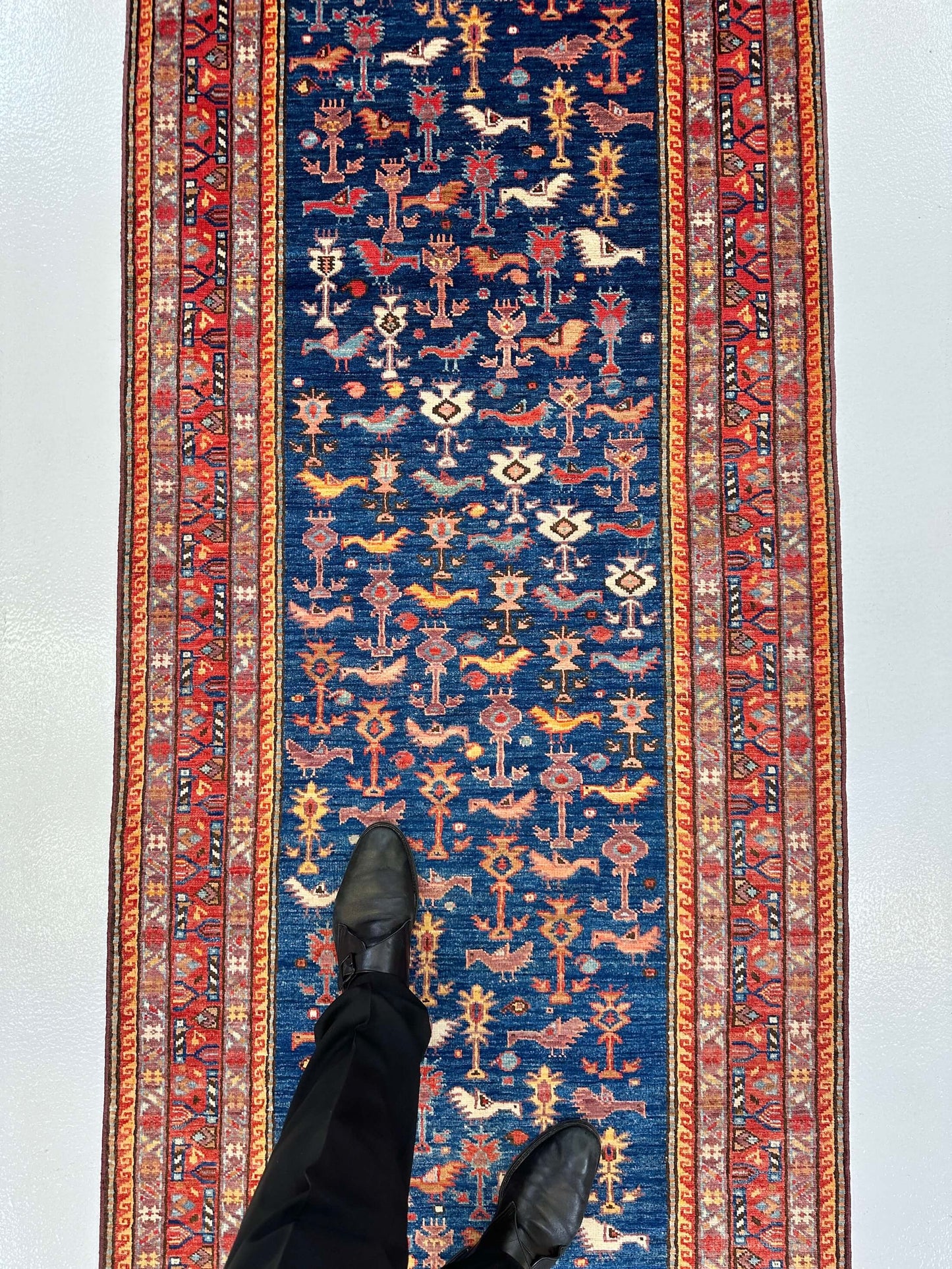 Balouch - Qashqai (3'02"x9'05") navy/red