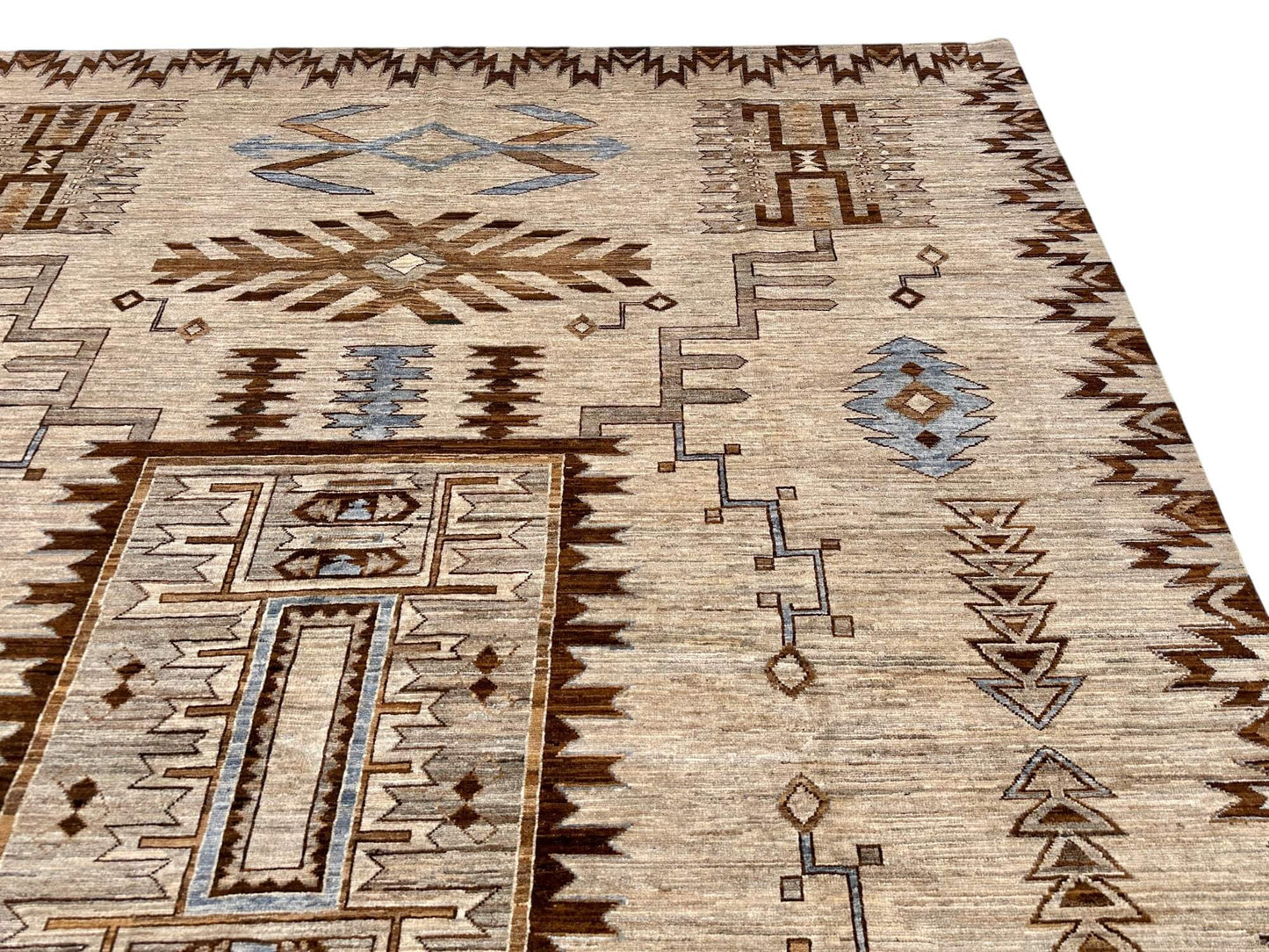 Afghan Navajo (7'11"x10'00") undyed/lt.blue