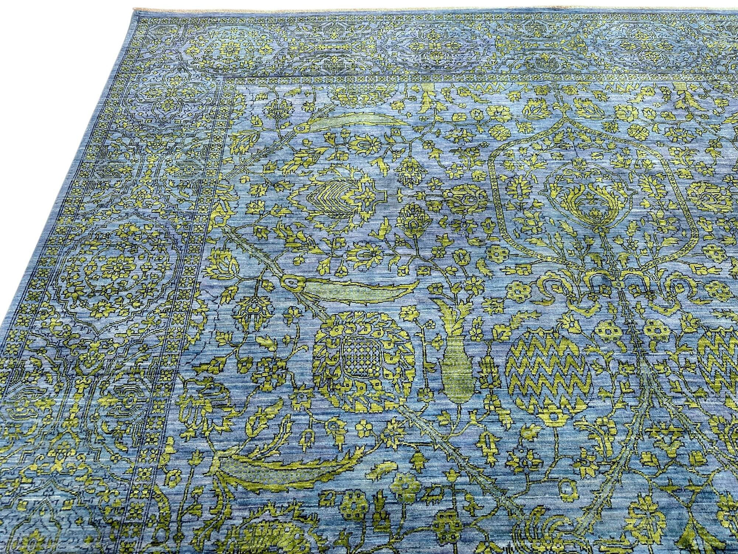 Nooristan - Modern Fine Sultanabad (8'04"x10'04") deep blue/chartreuse