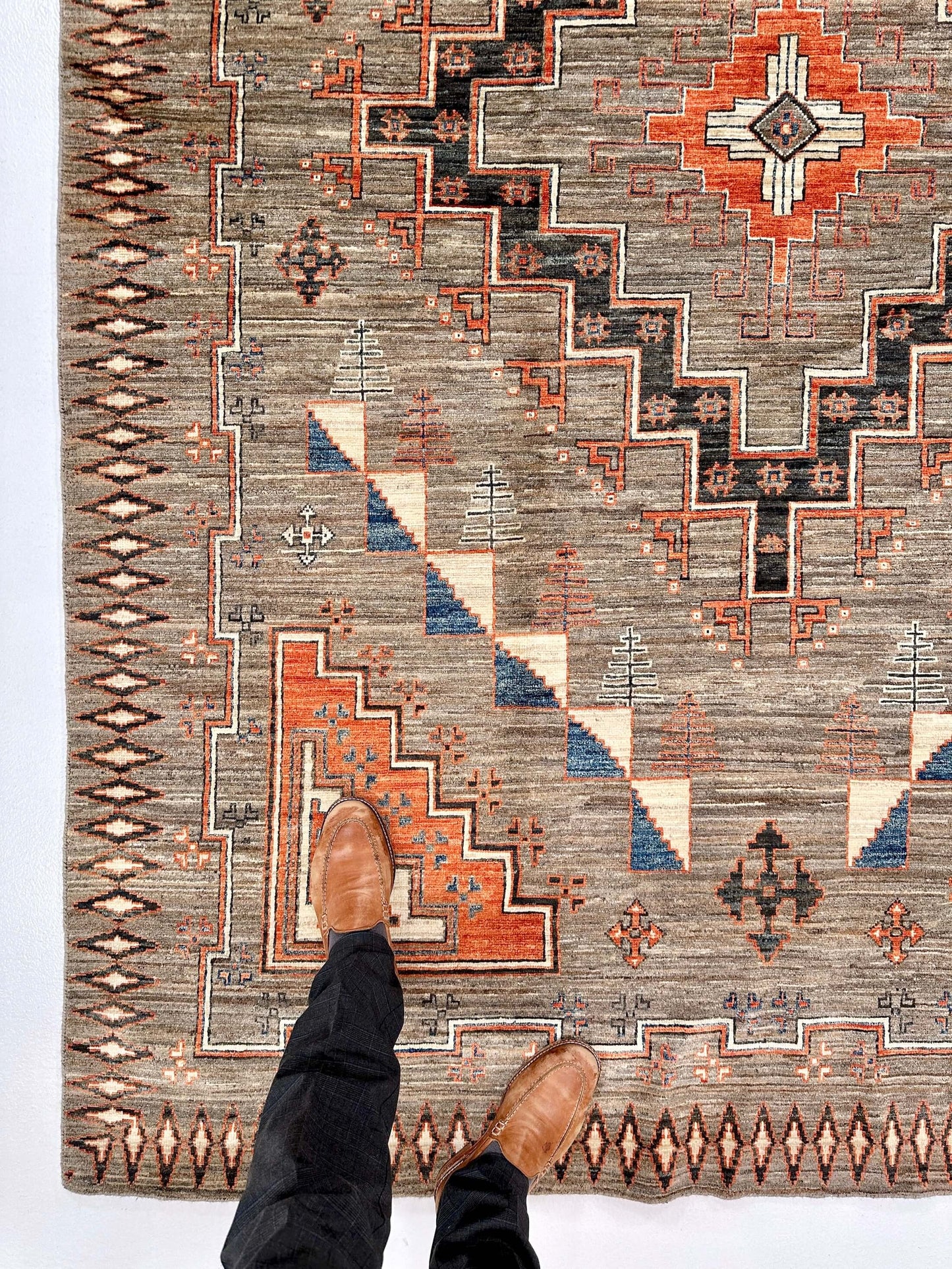 Afghan Navajo (5'10"x8'11") undyed/copper/lt.blue