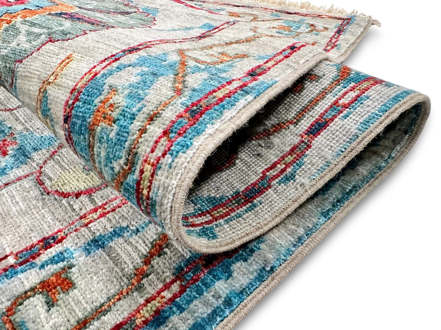 Aryana - 'Suzanikat' (6'03"x9'04") gray/turquoise/multicolor