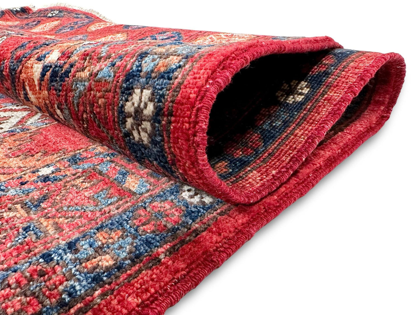 Aryana - Hatchlu (6'00"x8'10") dk.red