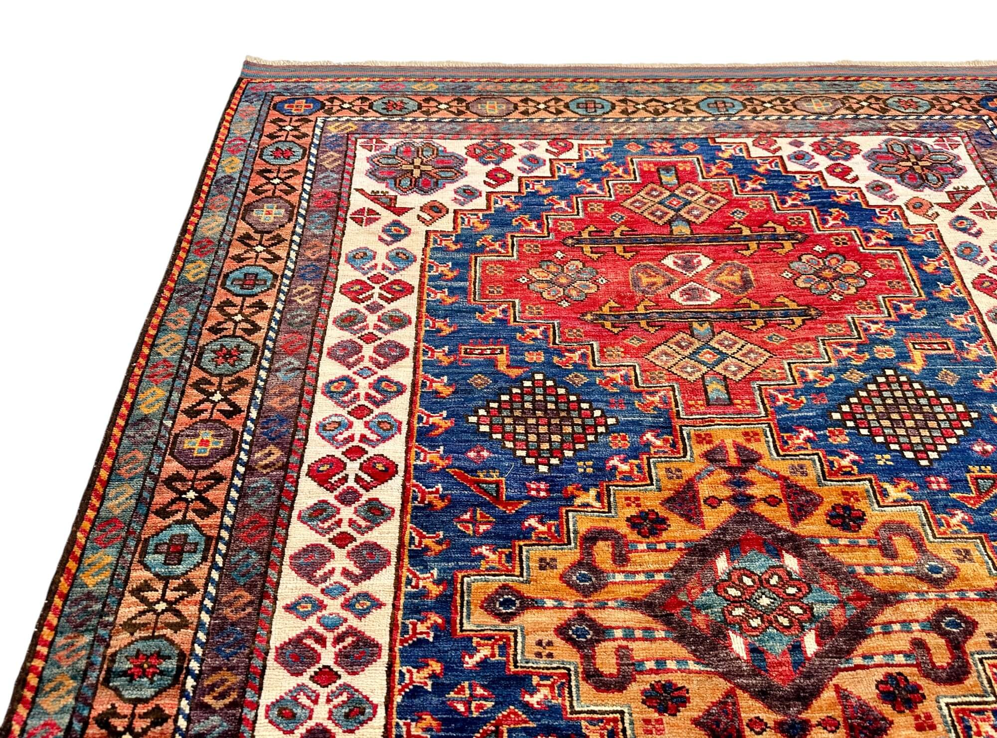 Baluch - Kazak /Qashqai (4'04