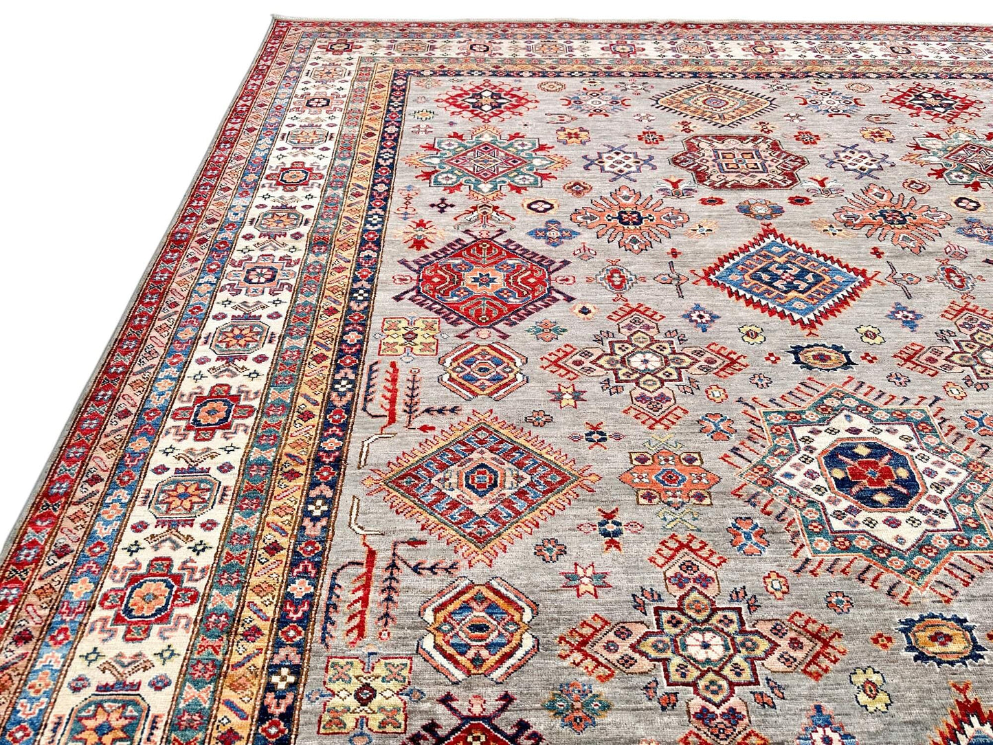 Super Kazak (9'00"x12'00") slate gray