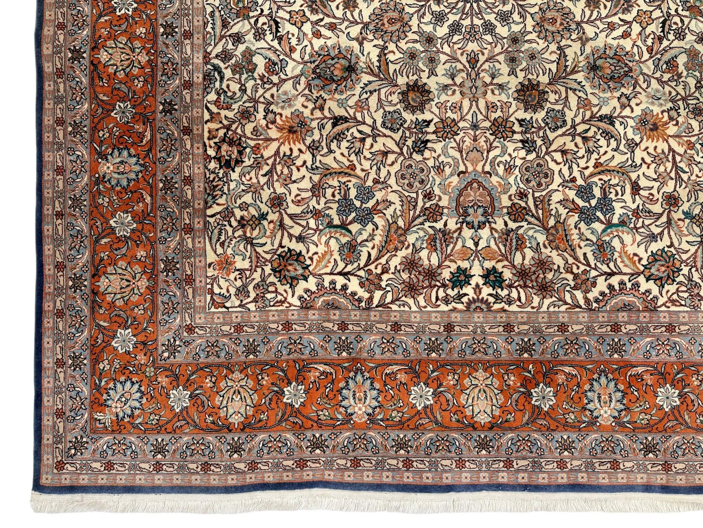 Vintage Sino-Isfahan Design (6'09"x10'06") ivory/rust/blue