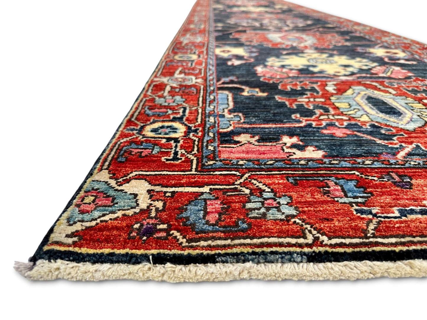 Aryana - Serapi (2'10"x15'09") indigo/red