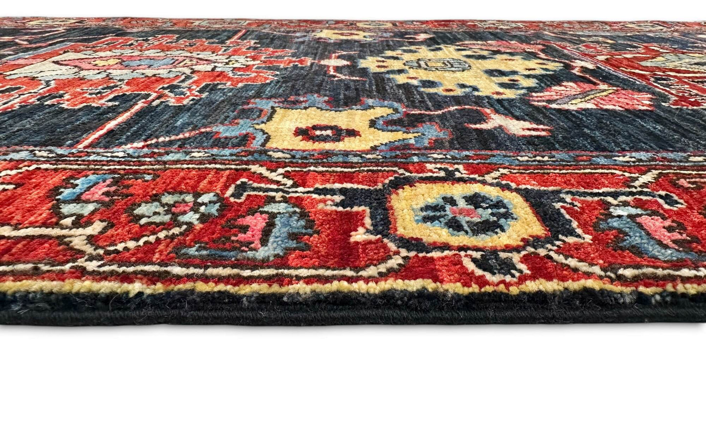 Aryana - Serapi (2'10"x15'09") indigo/red