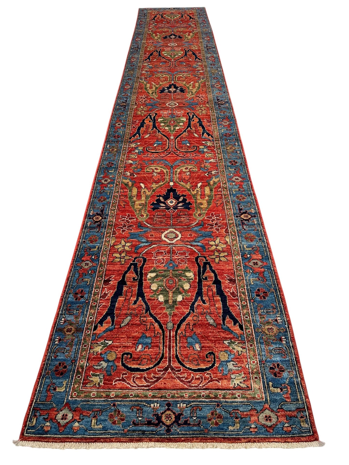 Aryana - Bidjar (2'09"x15'08") rust/blue