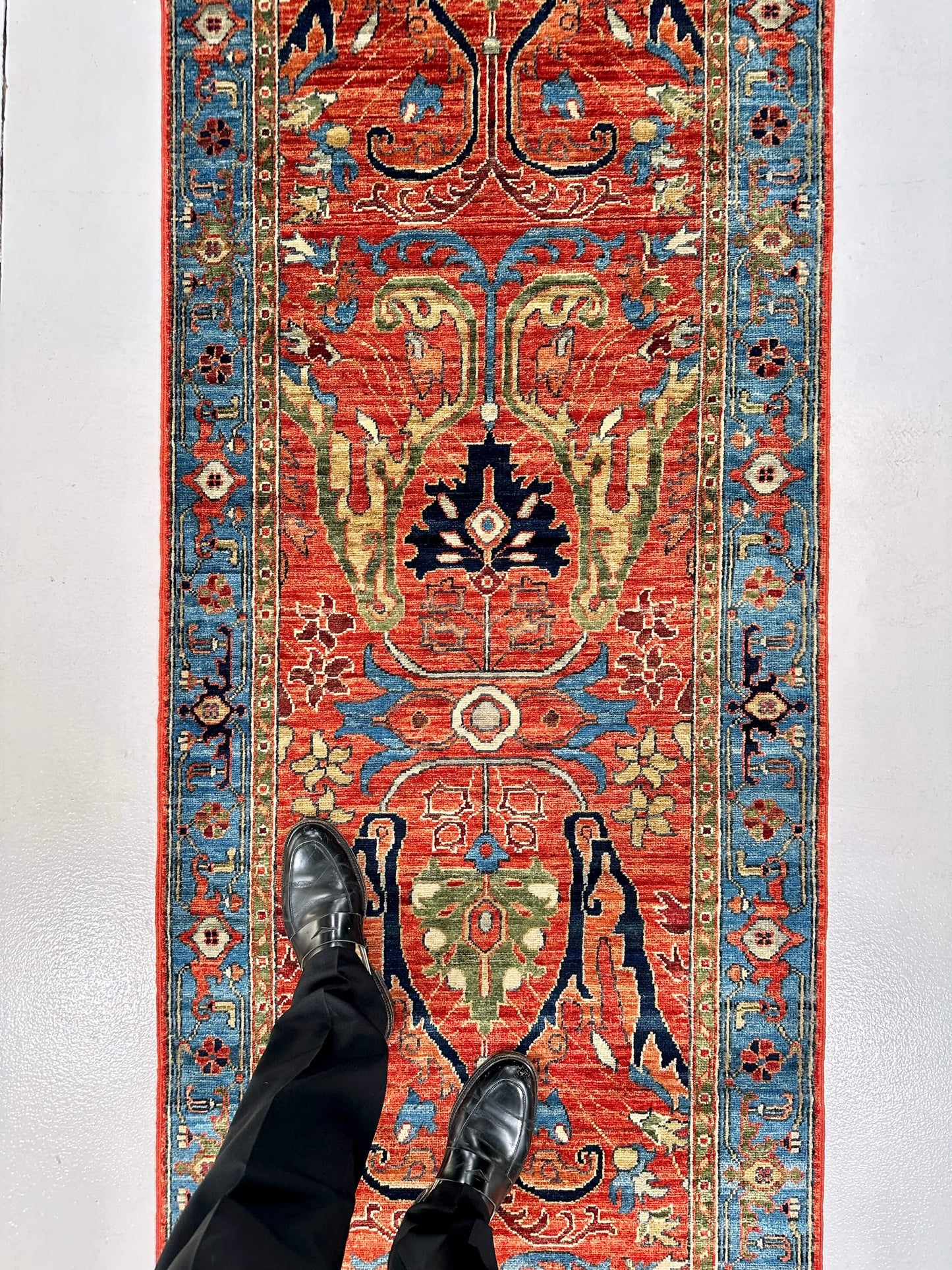 Aryana - Bidjar (2'09"x15'08") rust/blue