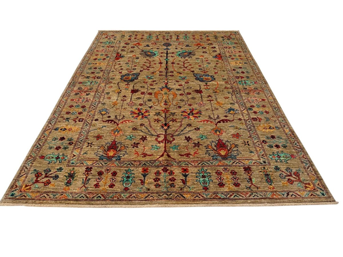 Aryana - Sultani (5'00"x6'09") natural undyed/multicolor