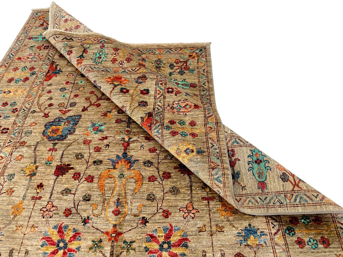 Aryana - Sultani (5'00"x6'09") natural undyed/multicolor