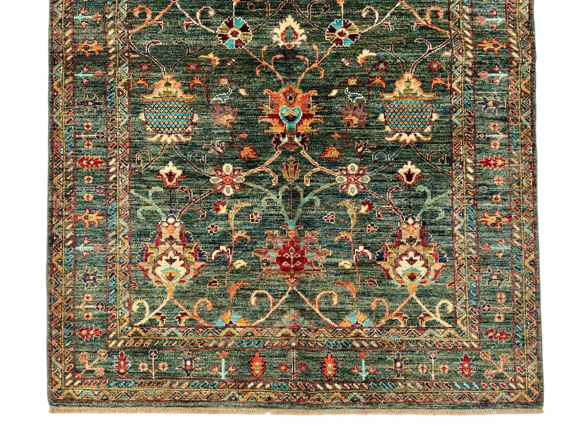 Aryana - Sultani (4'01"x6'00") green