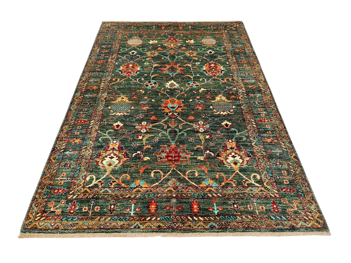 Aryana - Sultani (4'01"x6'00") green