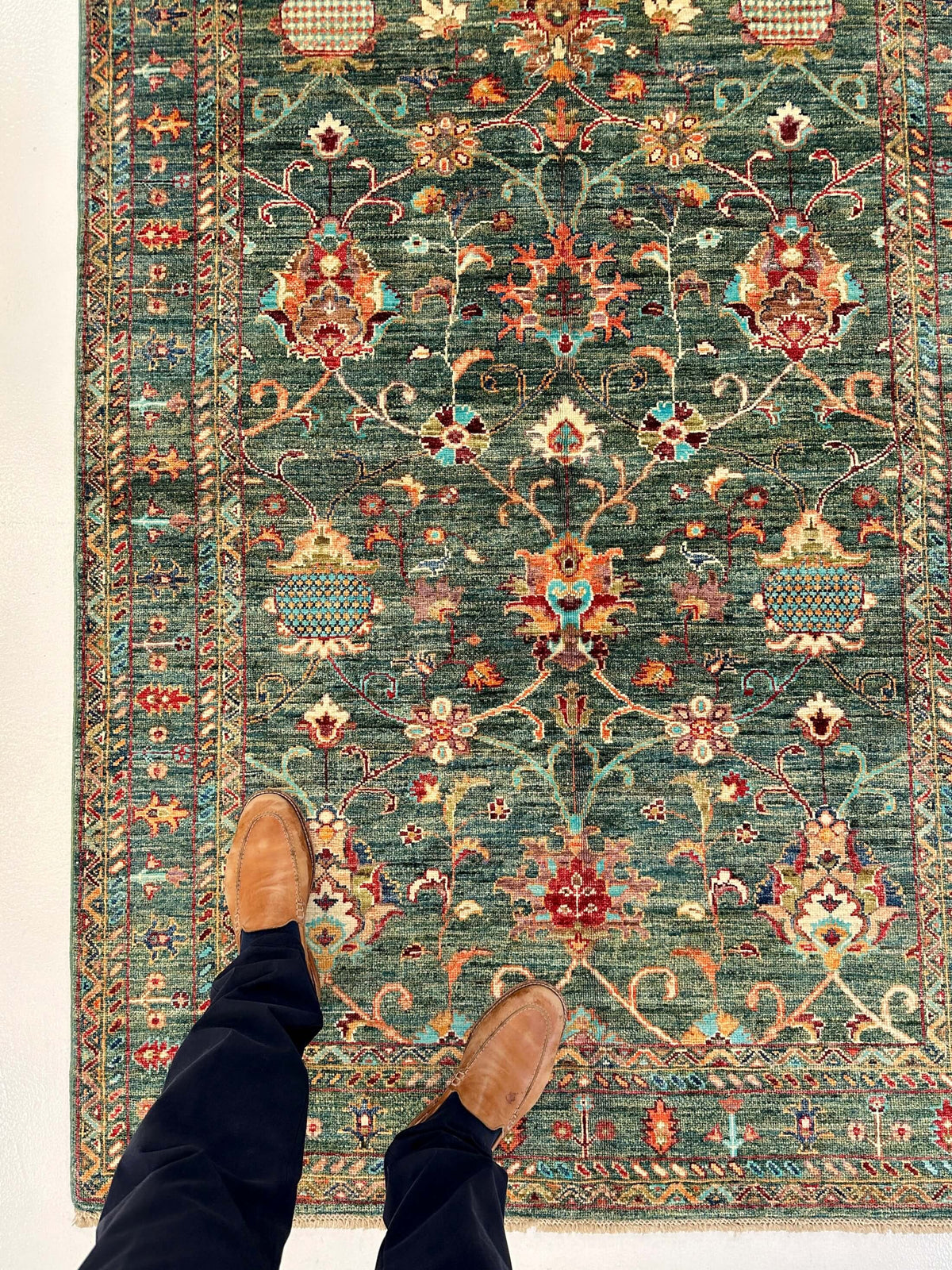 Aryana - Sultani (4'01"x6'00") green