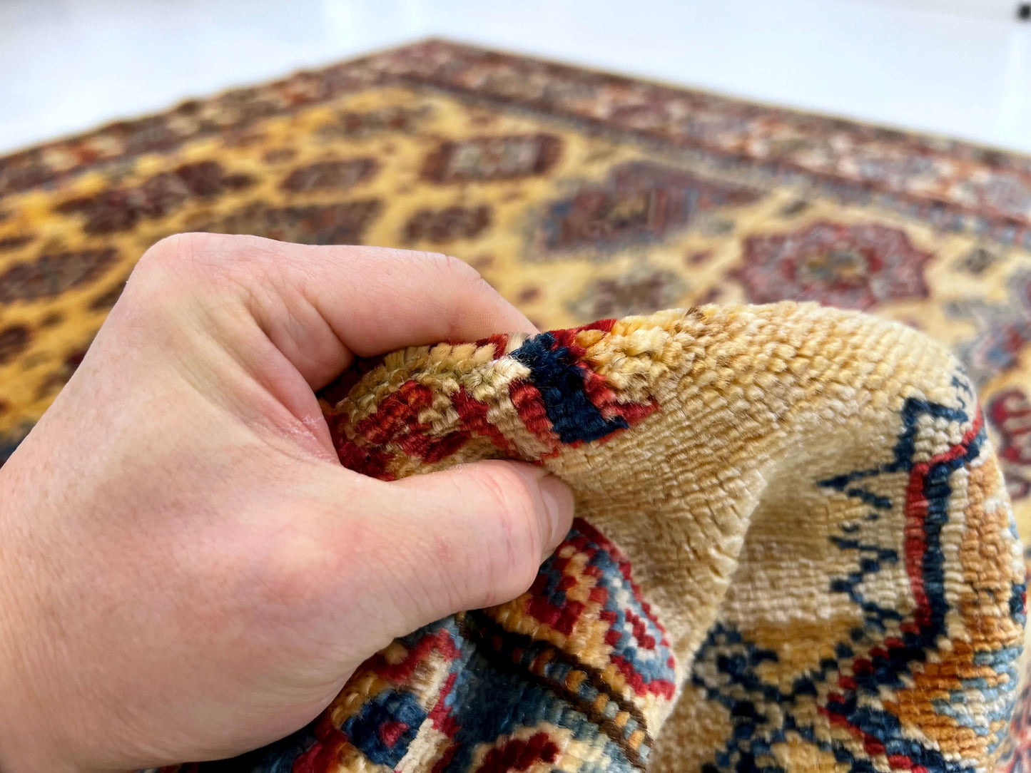 Super Kazak (5'08"x7'11") gold/ivory