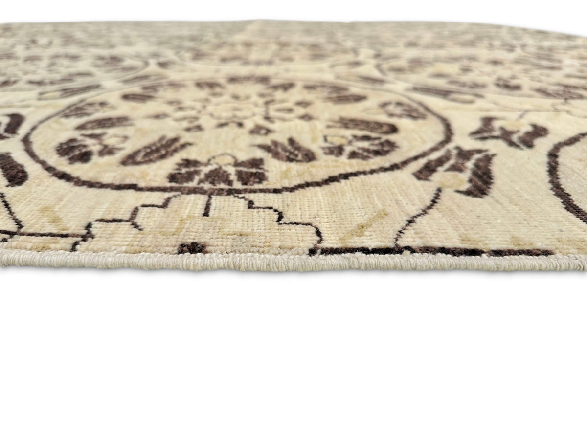 Farahan Sina - Suzani (6'00"x9'00") ivory/dark brown