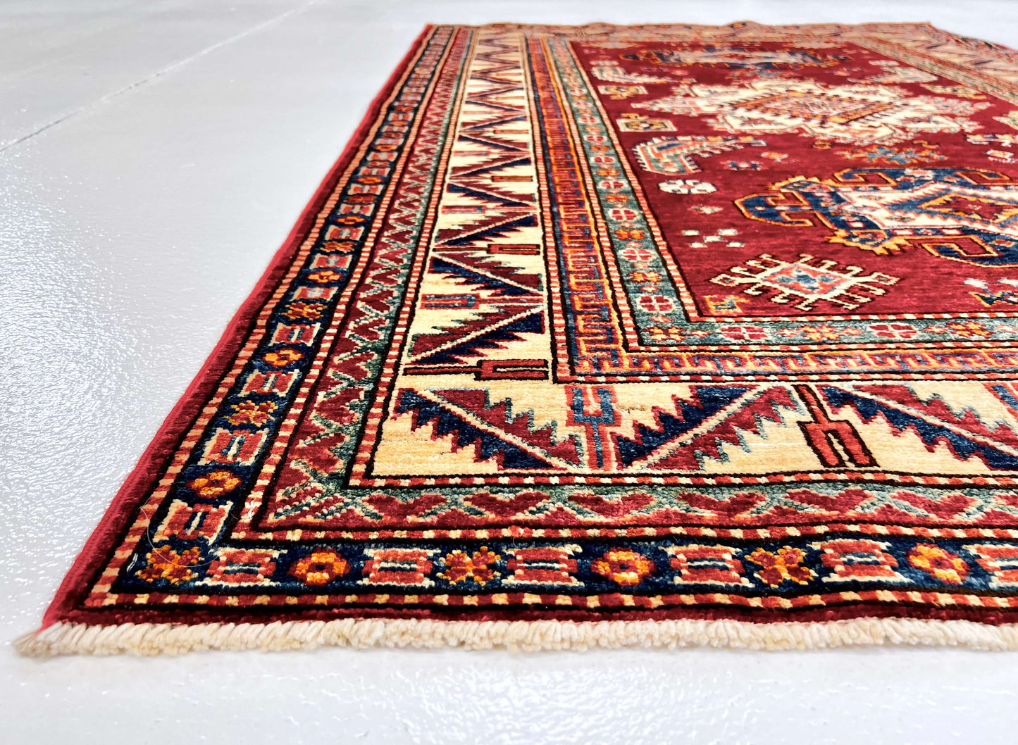 Super Kazak 4'00"x5'11" red/ivo