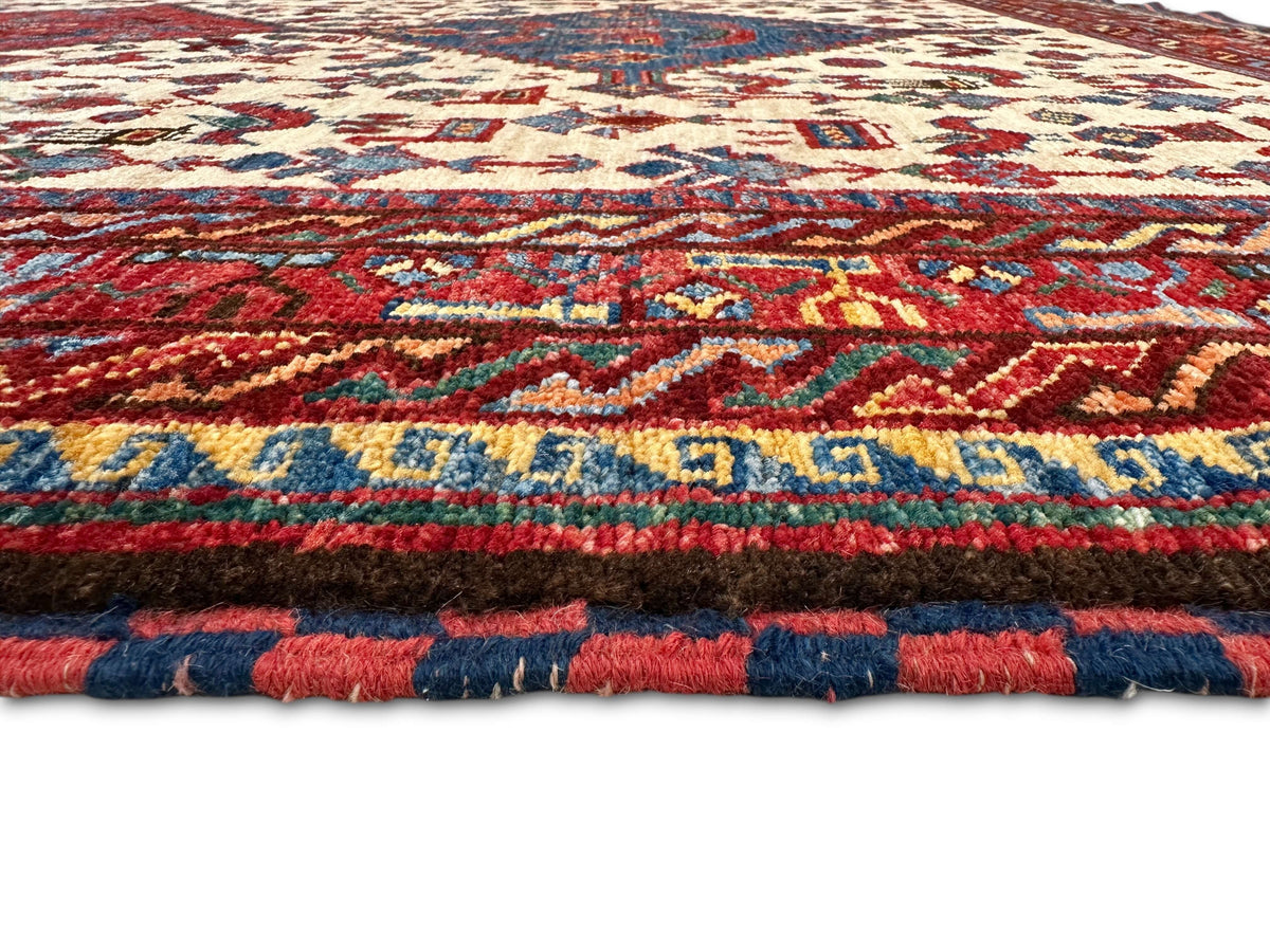 Balouch - Qashqai (5'10"x8'08") ivory/dark red/multicolor