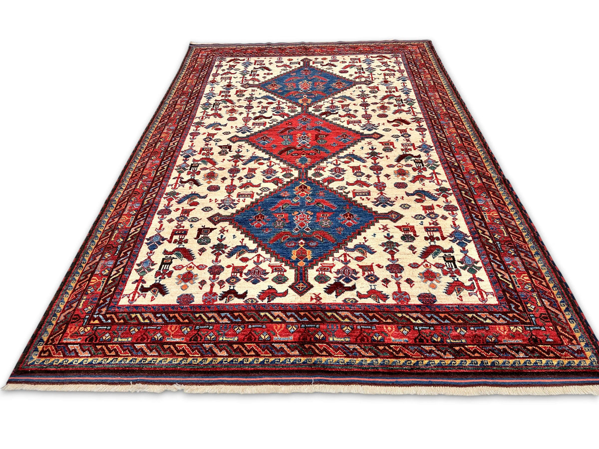 Balouch - Qashqai (5'10"x8'08") ivory/dark red/multicolor