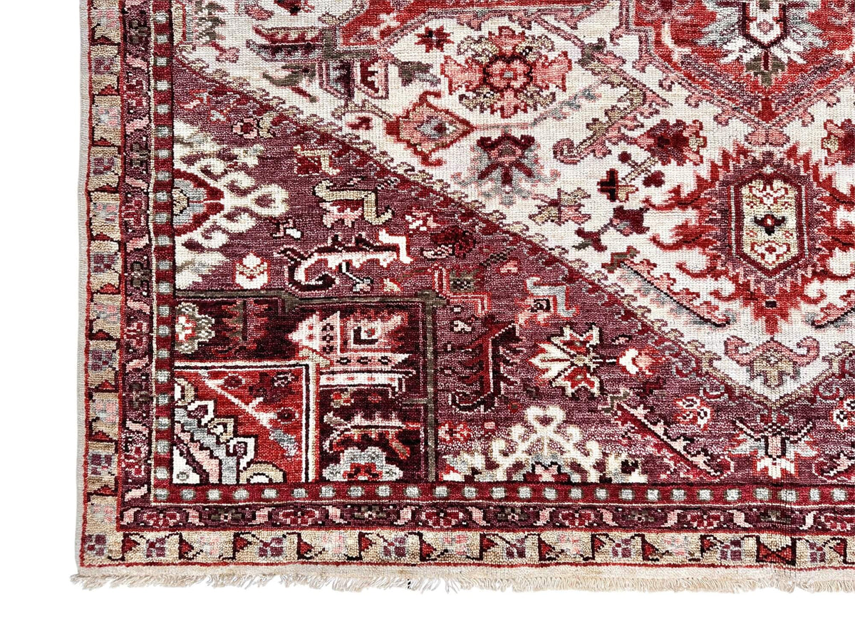 Indo-Oushak - Heriz Design (approx. 8'x10') ivory/dk.red