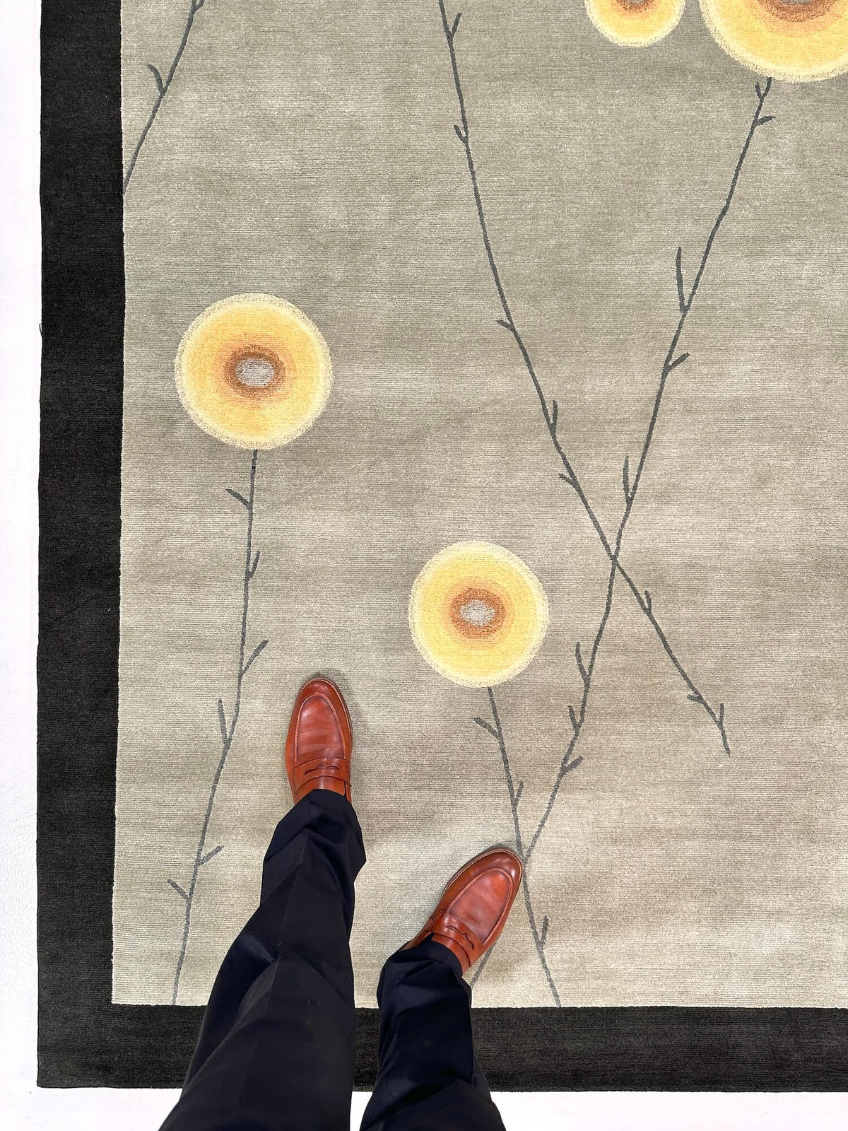 Tibetan 100 - Abstract Blossom w. silk accents (8'00"x10'00") sage/dark forest/light gold
