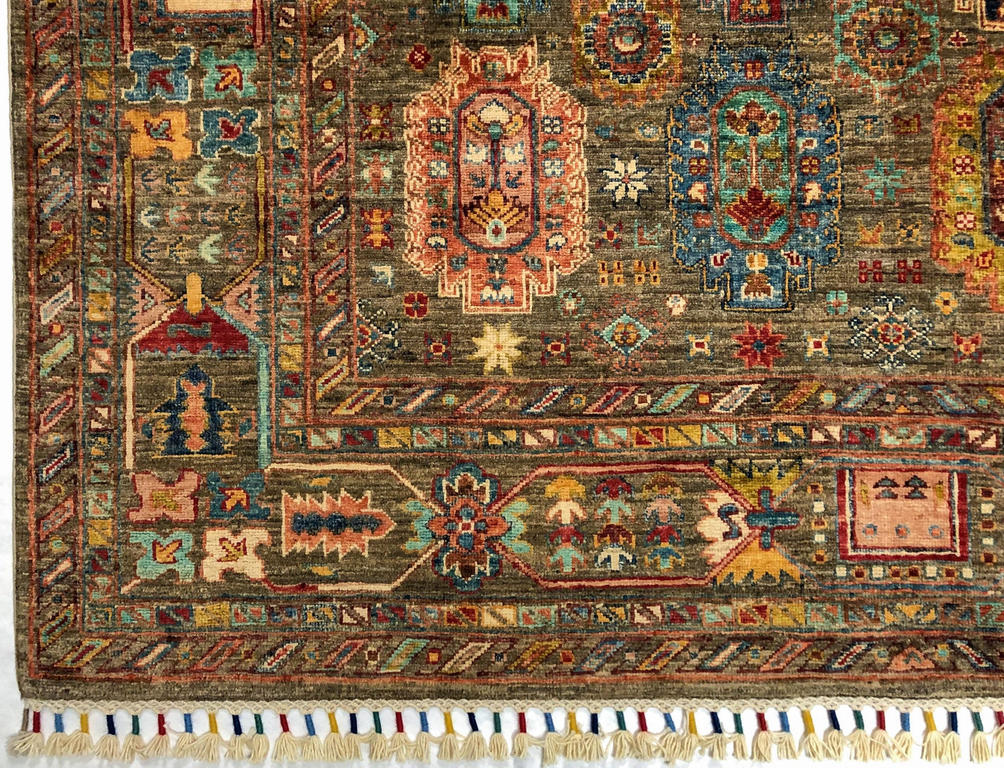 Khorjin (5'06"x7'08") camel/jewel tones